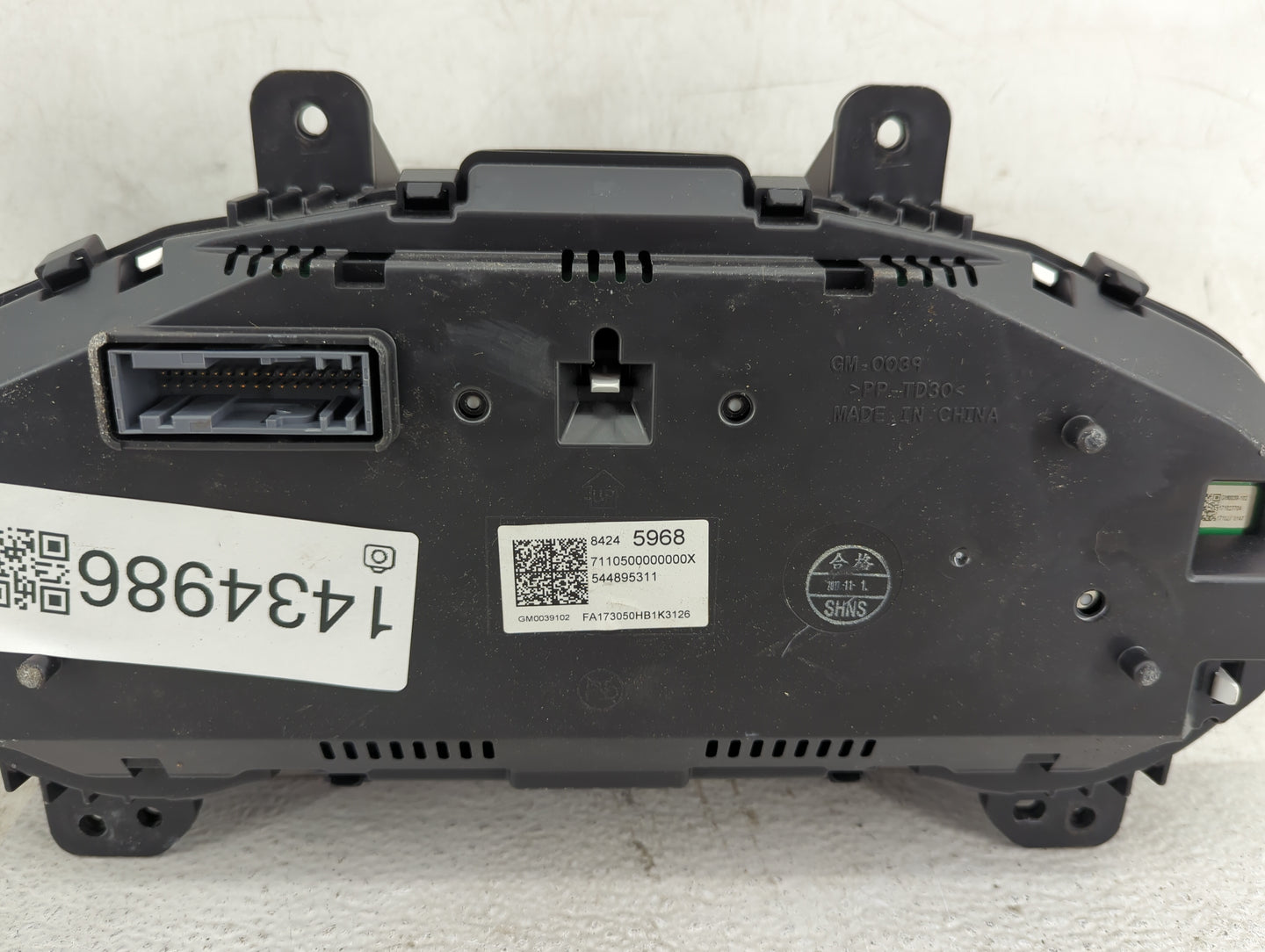 2017-2018 Buick Envision Instrument Cluster Speedometer Gauges P/N:84245968 GM0039102, FA173050HB1K3126 Fits Fits 2017 2018 