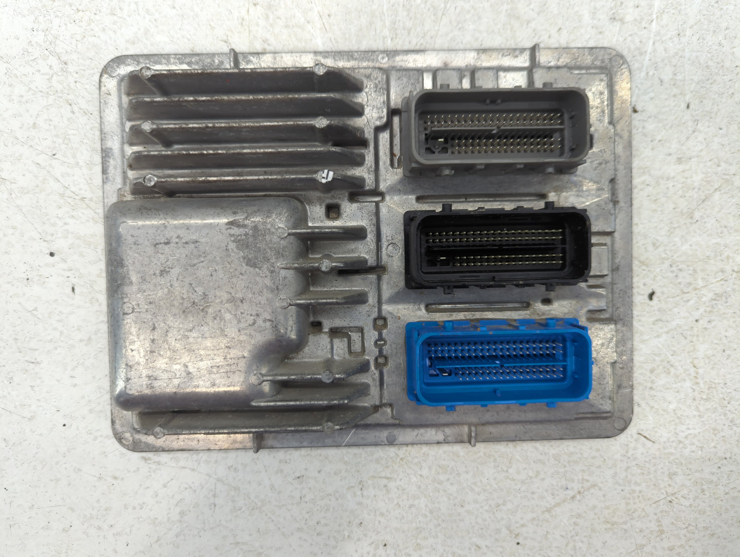2017-2019 Buick Envision PCM Engine Control Computer ECU ECM PCU OEM P/N:12686384 Fits Fits 2017 2018 2019 2020 OEM Used Aut