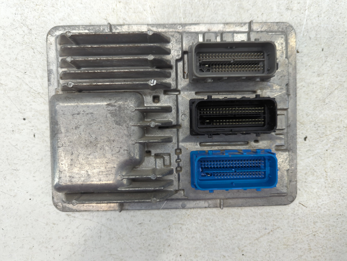 2017-2019 Buick Envision PCM Engine Control Computer ECU ECM PCU OEM P/N:12686384 Fits Fits 2017 2018 2019 2020 OEM Used Aut