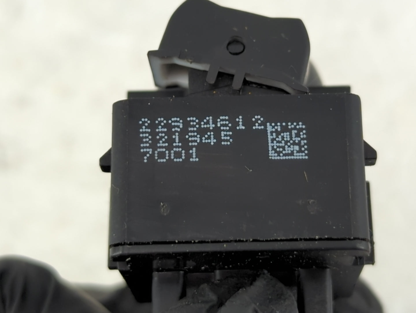 2016-2020 Buick Envision Master Power Window Switch Replacement Driver Side Left P/N:22934612 Fits Fits 2016 2017 2018 2019 