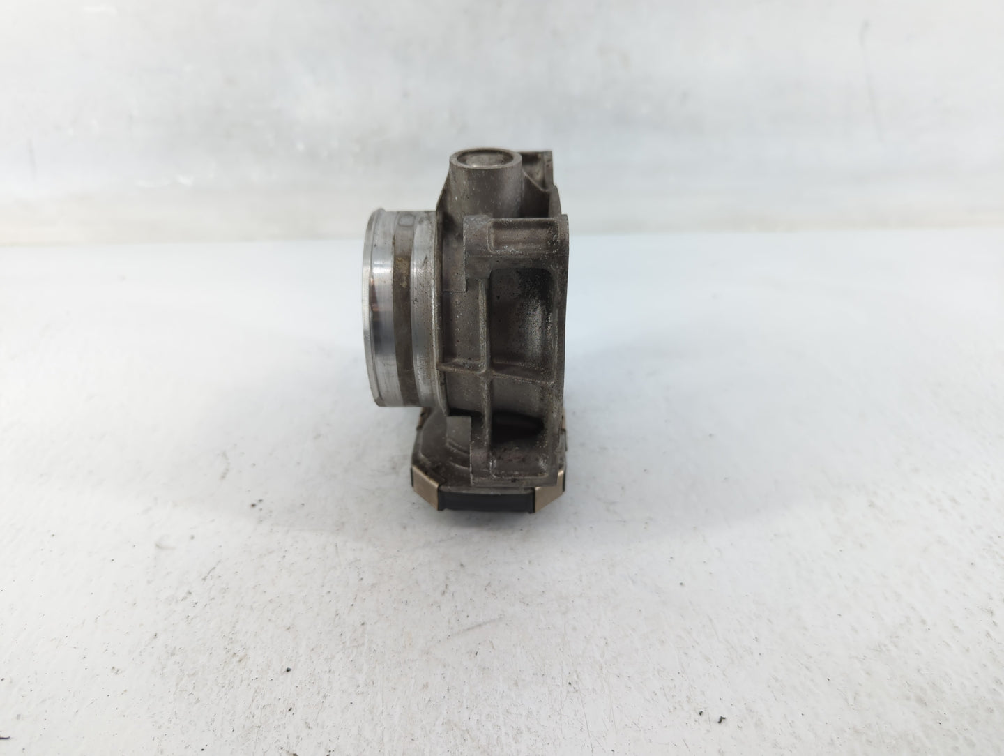 2017-2020 Buick Envision Throttle Body P/N:12627217DA Fits Fits 2013 2014 2015 2017 2018 2019 2020 OEM Used Auto Parts - Oem