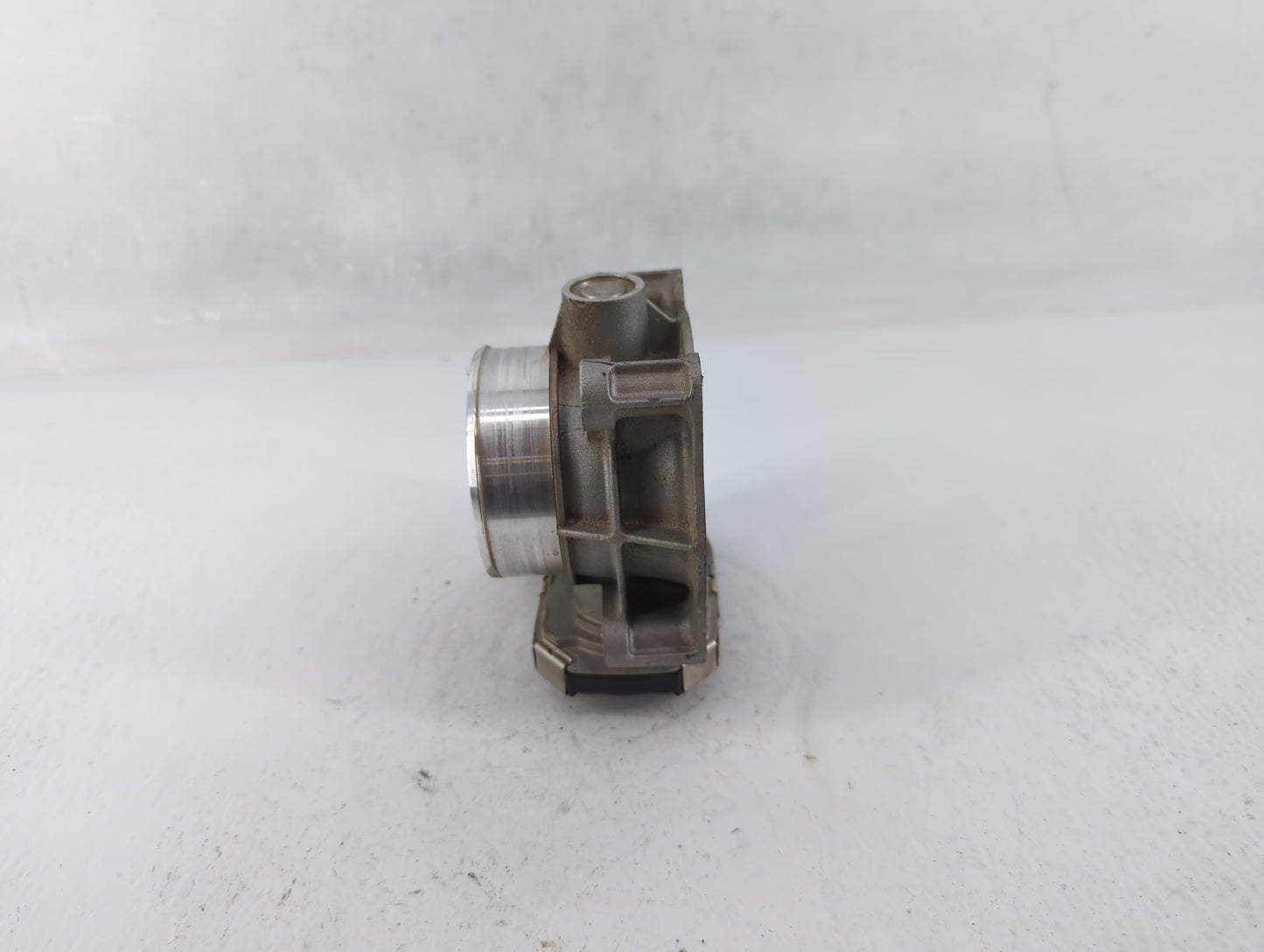 2018 Buick Envision Throttle Body P/N:12627217DA Fits Fits 2012 2013 2014 2015 OEM Used Auto Parts - Oemusedautoparts1.com