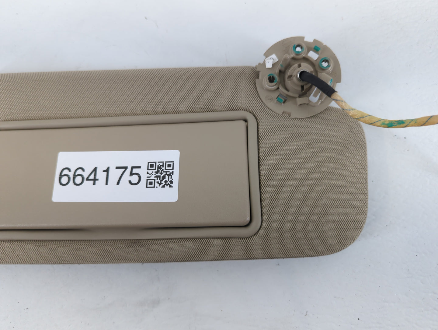 2016-2020 Buick Envision Sun Visor Shade Replacement Passenger Right Mirror Fits Fits 2016 2017 2018 2019 2020 OEM Used Auto