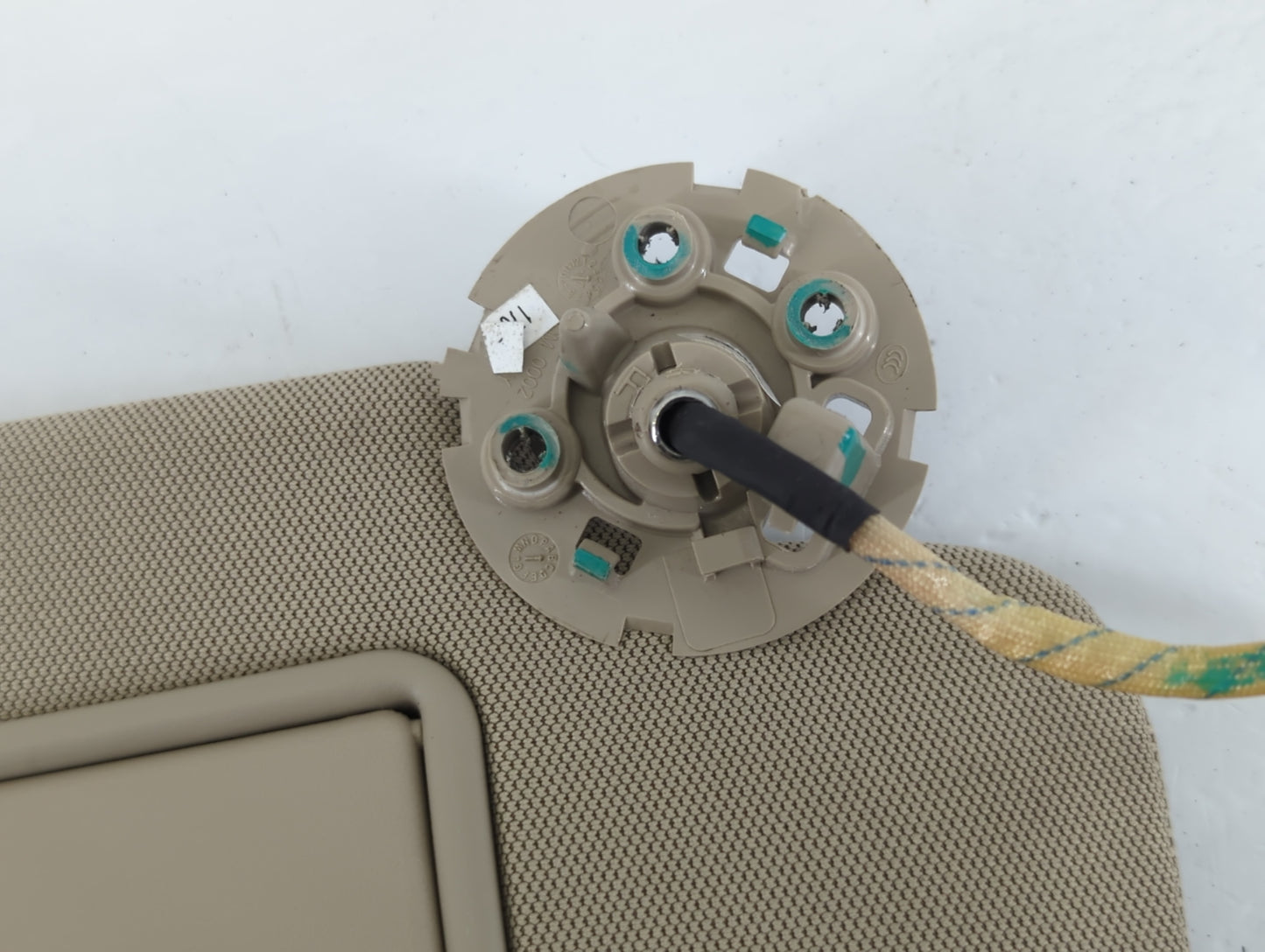 2016-2020 Buick Envision Sun Visor Shade Replacement Passenger Right Mirror Fits Fits 2016 2017 2018 2019 2020 OEM Used Auto