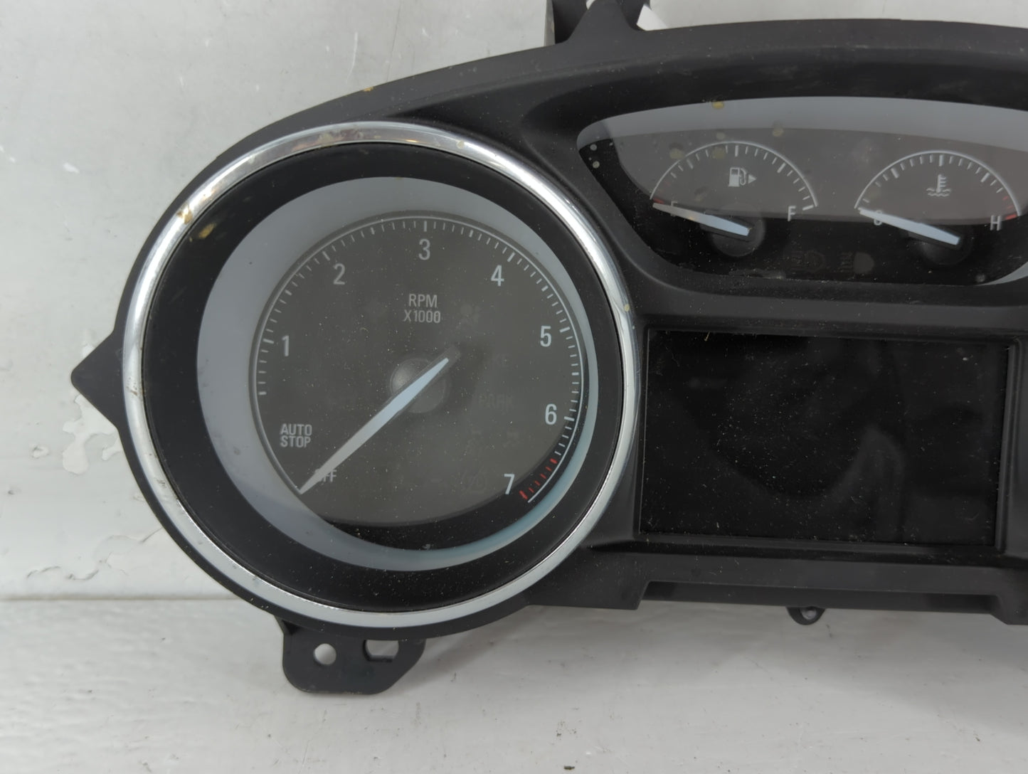2017-2018 Buick Envision Instrument Cluster Speedometer Gauges P/N:544895311 84245968 Fits Fits 2017 2018 OEM Used Auto Part