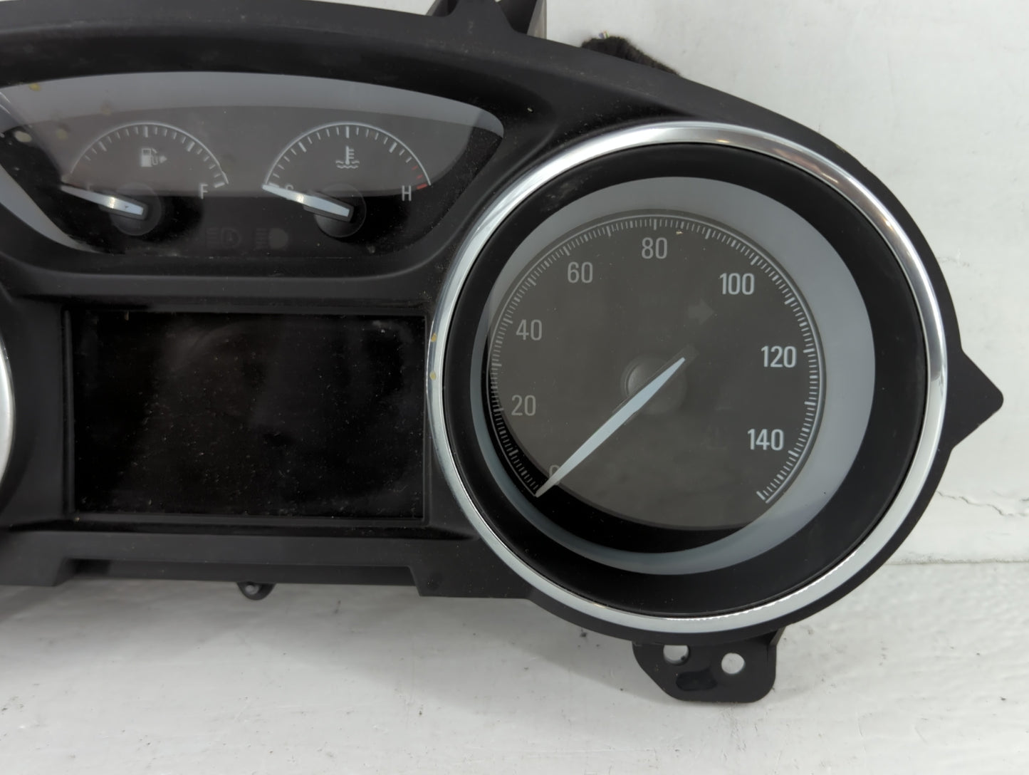 2017-2018 Buick Envision Instrument Cluster Speedometer Gauges P/N:544895311 84245968 Fits Fits 2017 2018 OEM Used Auto Part