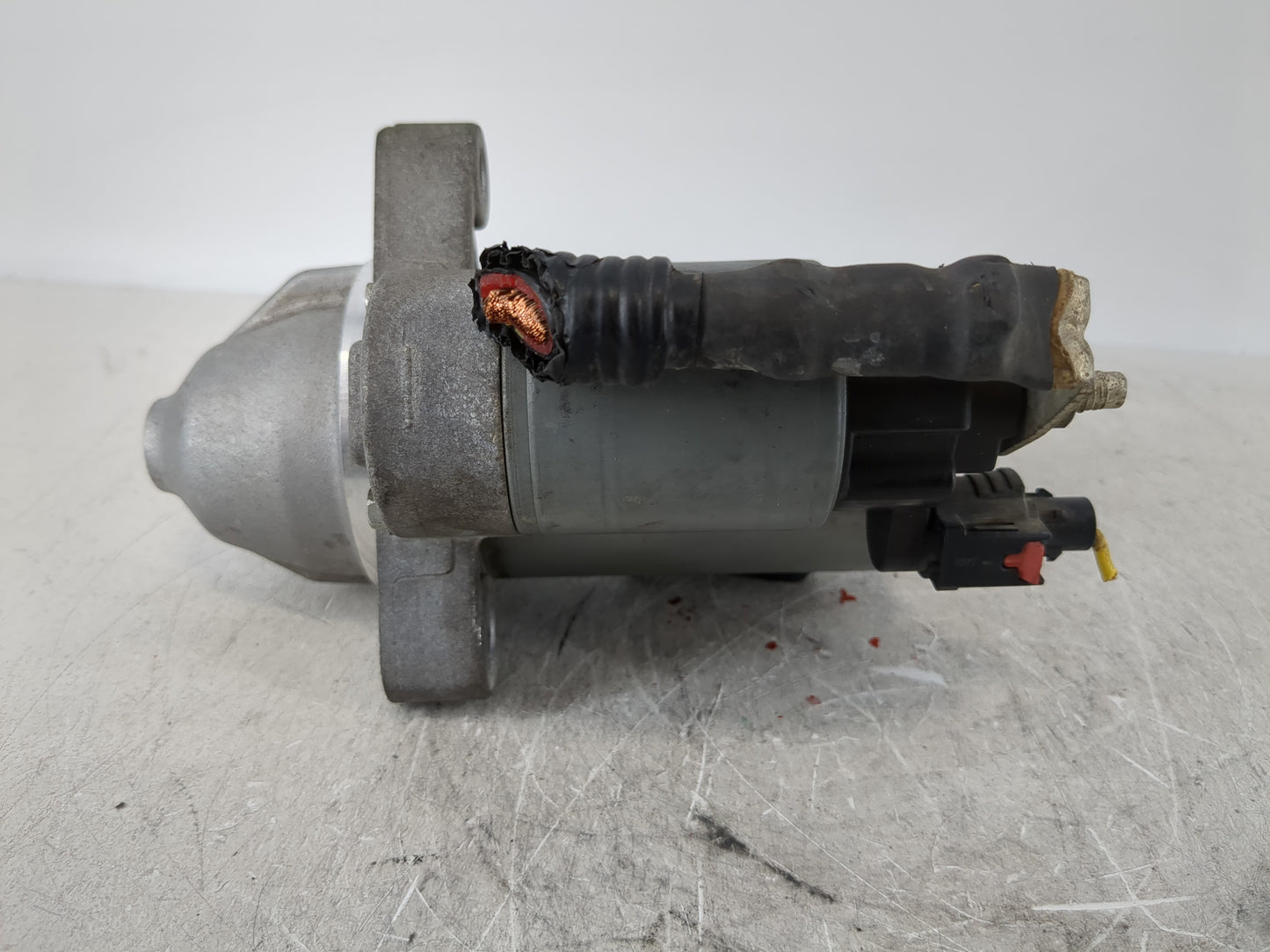 2018-2019 Buick Lacrosse Car Starter Motor Solenoid OEM P/N:438000-1270 12657797 Fits OEM Used Auto Parts - Oemusedautoparts