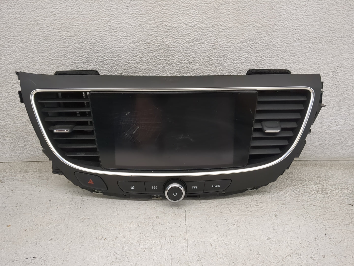 2018 Buick Lacrosse Radio Control Panel - Oemusedautoparts1.com