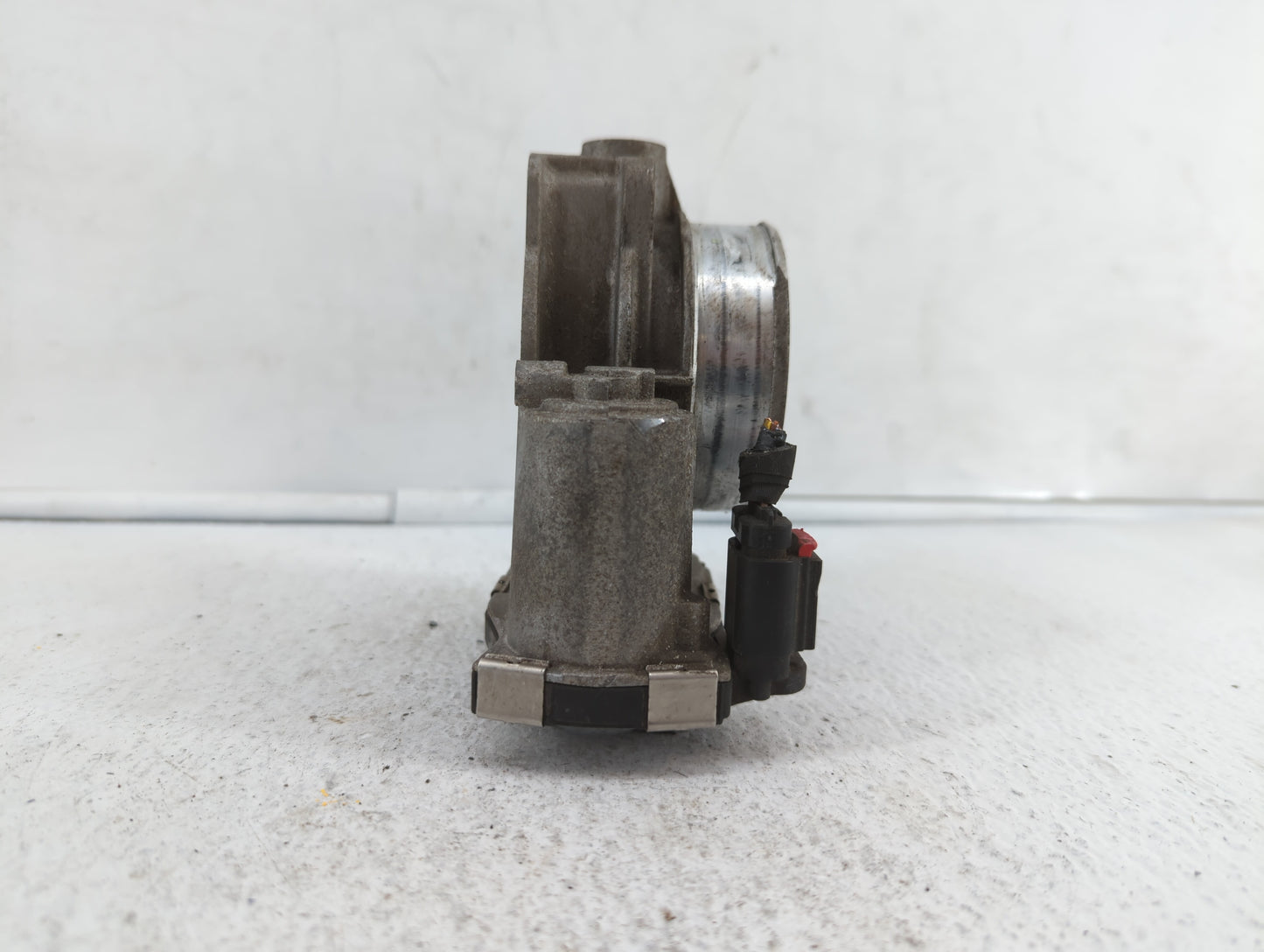 2012-2016 Buick Lacrosse Throttle Body P/N:12670981AA 12632172BA Fits Fits 2012 2013 2014 2015 2016 2017 2018 2019 OEM Used 