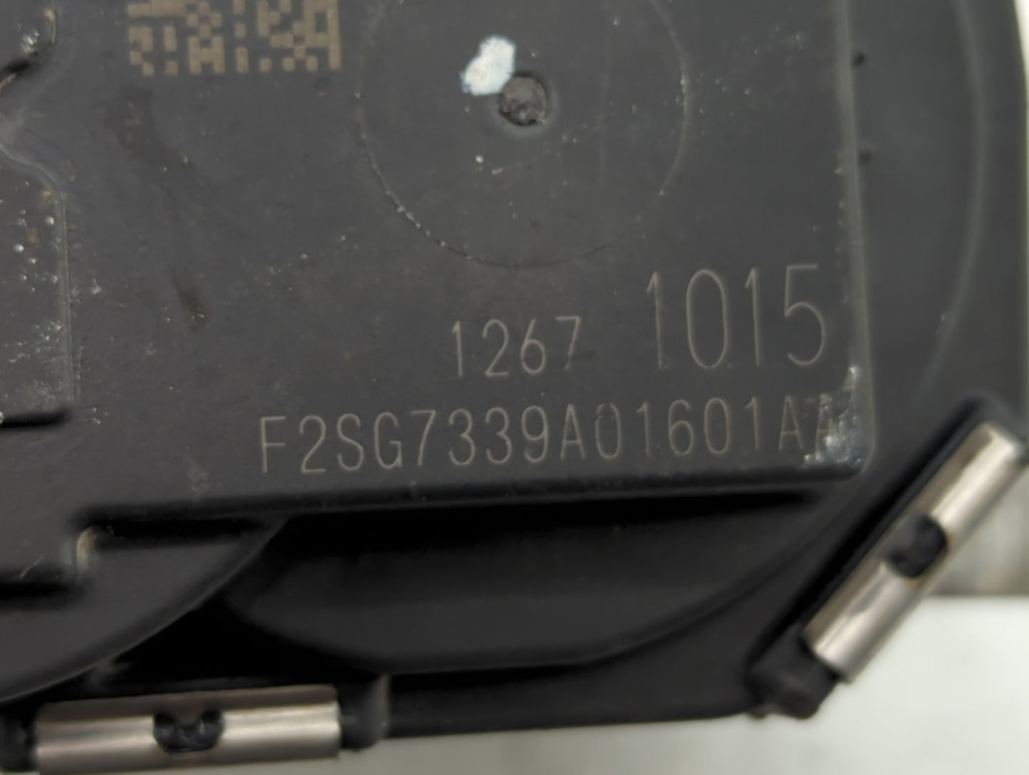 2017-2019 Buick Lacrosse Throttle Body P/N:12671015 Fits Fits 2017 2018 2019 OEM Used Auto Parts - Oemusedautoparts1.com