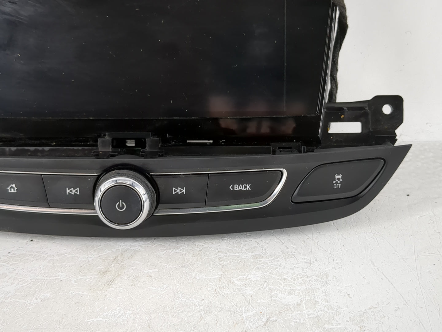 2018 Buick Regal Radio AM FM Cd Player Receiver Replacement P/N:39131949 42679963 Fits OEM Used Auto Parts - Oemusedautopart