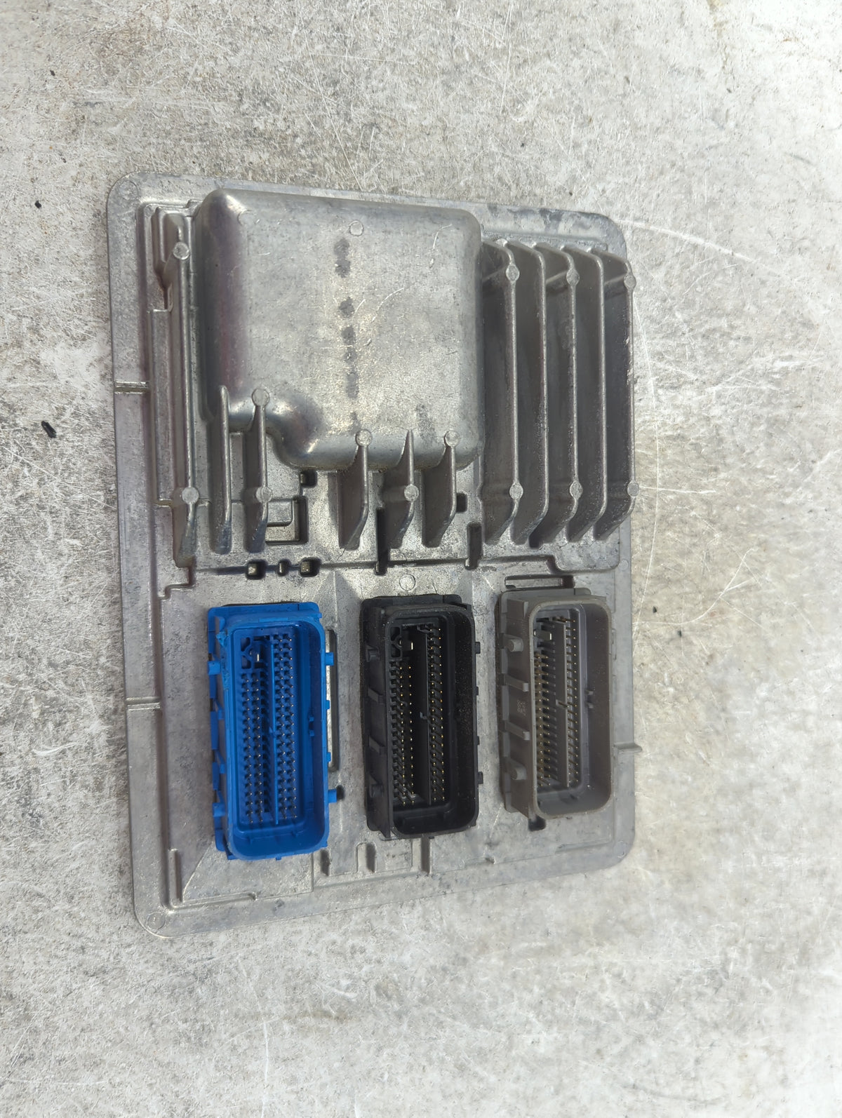 2018 Buick Regal PCM Engine Control Computer ECU ECM PCU OEM P/N:12687235 12669908 Fits 2017 2019 2020 2021 2022 OEM Used Au