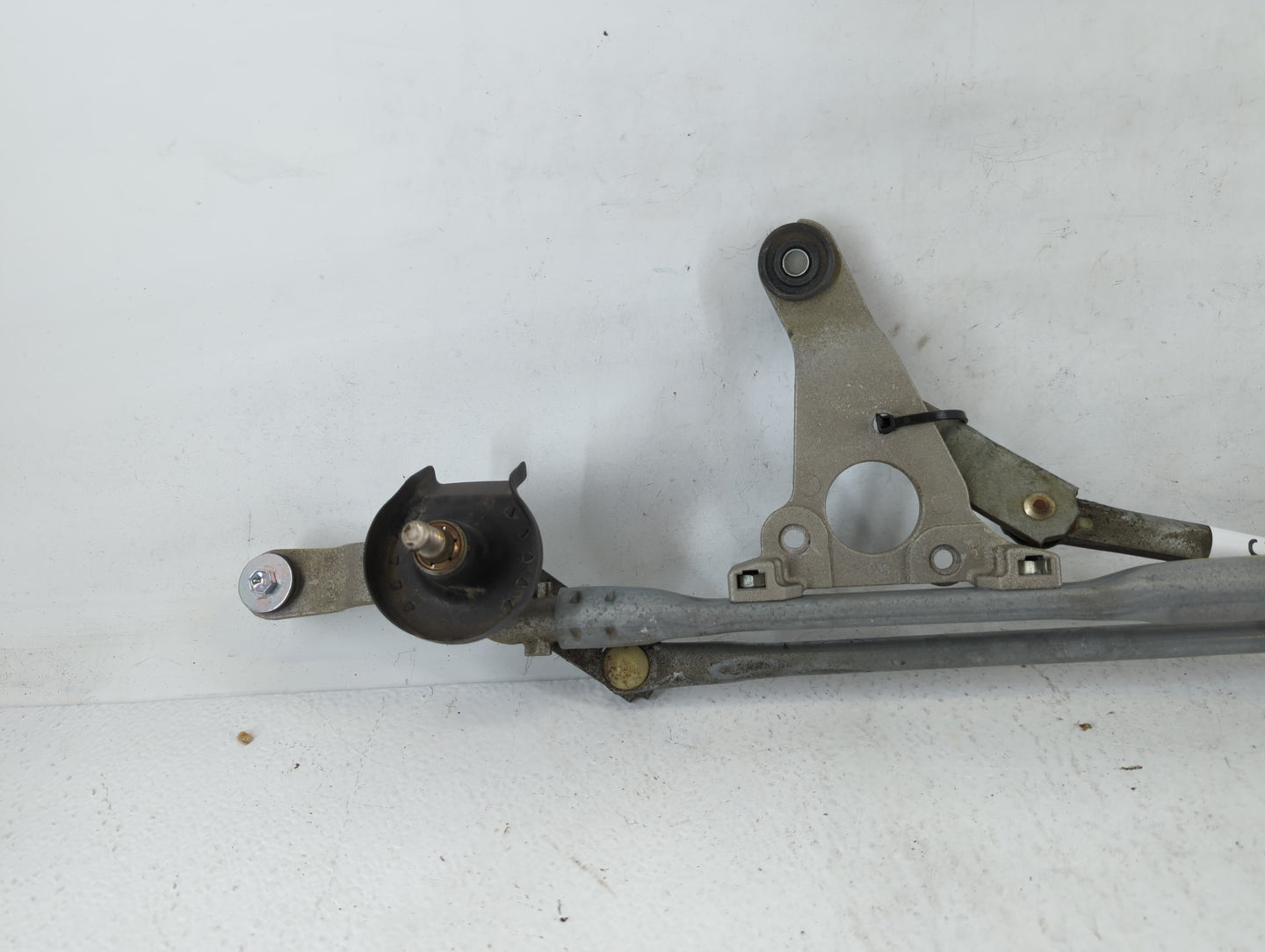 2018 Buick Regal Front Windshield Wiper Motor Fits OEM Used Auto Parts - Oemusedautoparts1.com