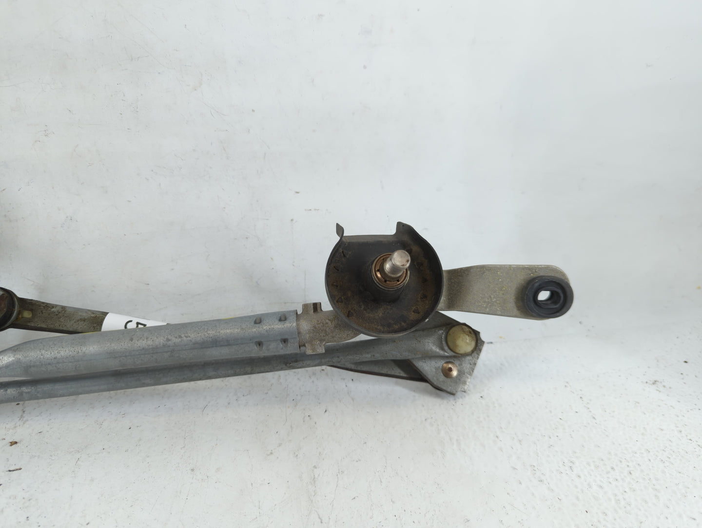 2018 Buick Regal Front Windshield Wiper Motor Fits OEM Used Auto Parts - Oemusedautoparts1.com
