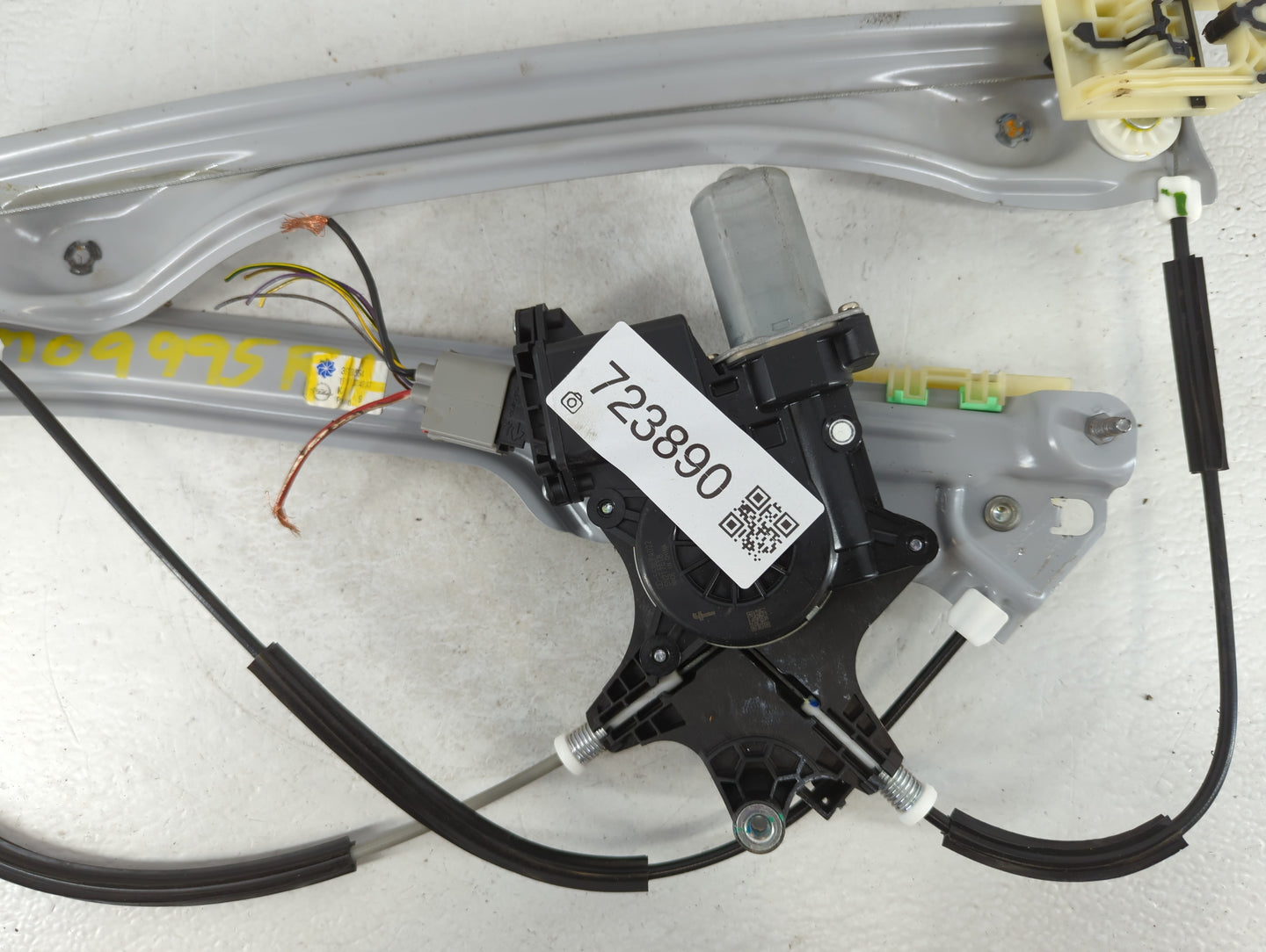 2018 Buick Regal Used Window Regulator Passenger Front - Oemusedautoparts1.com