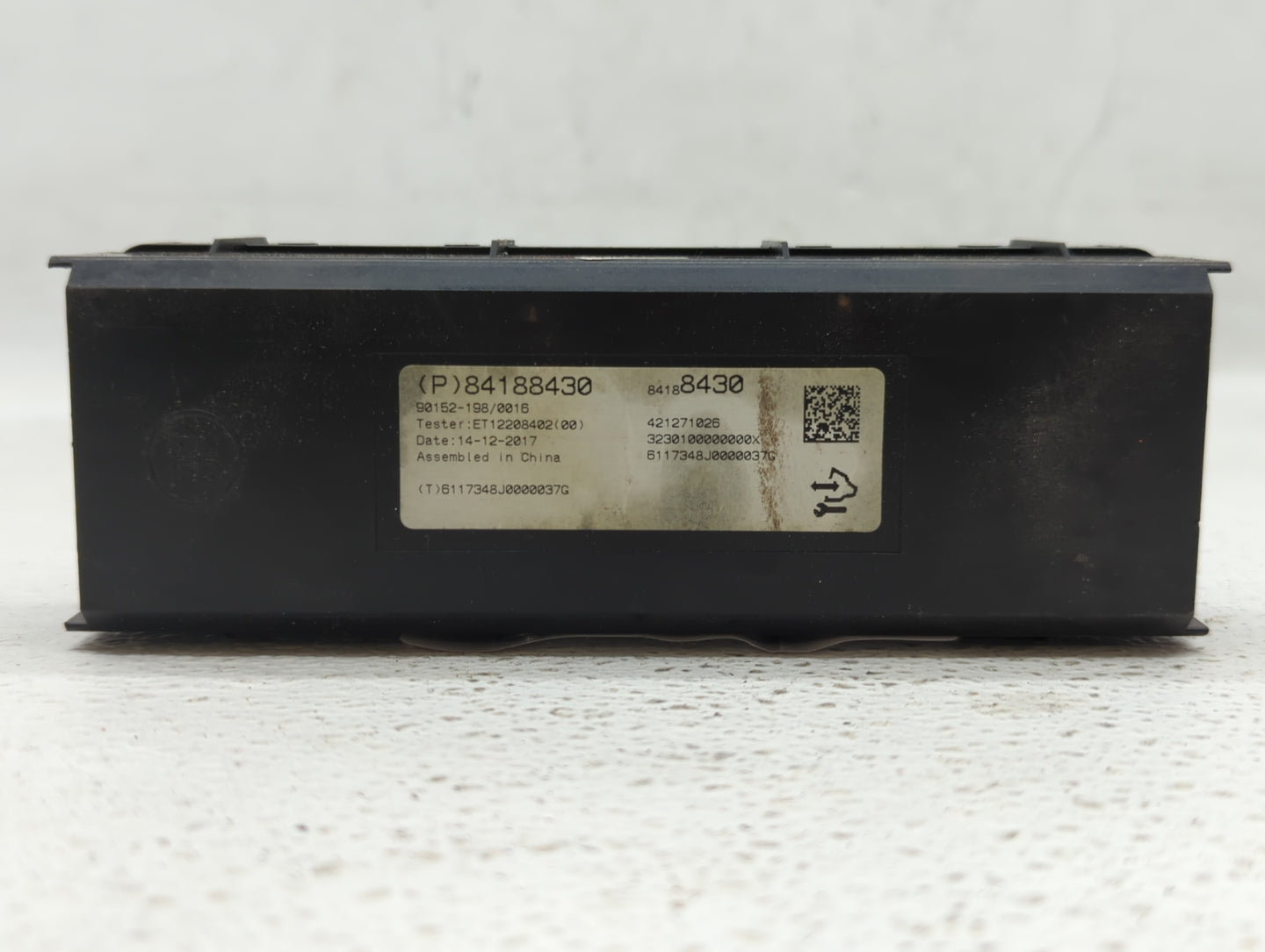 2018 Buick Regal Sportback Radio AM FM Cd Player Receiver Replacement P/N:84188430 Fits OEM Used Auto Parts - Oemusedautopar