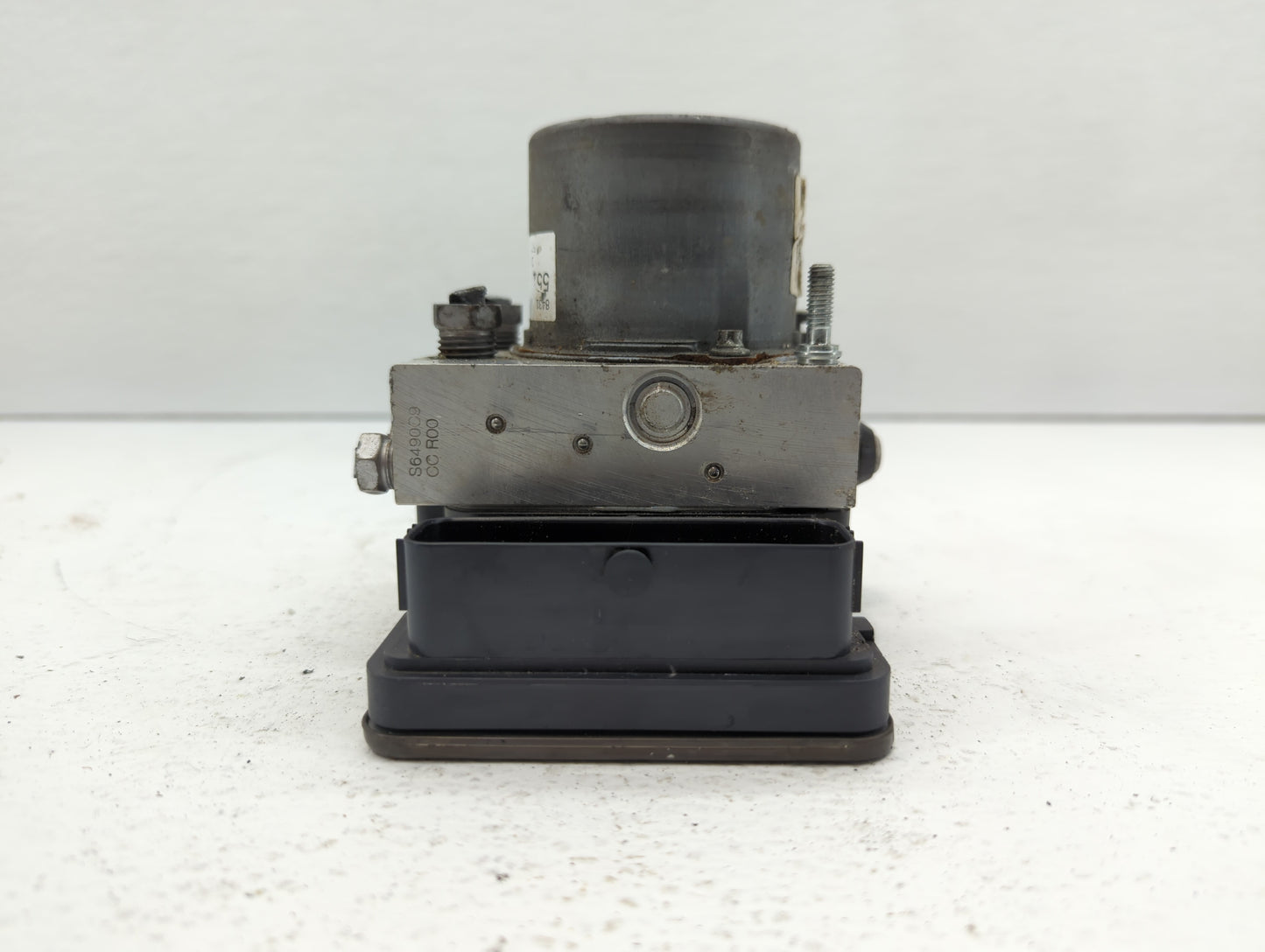 2018 Buick Regal Tourx ABS Pump Control Module Replacement P/N:269 877 84315514 Fits OEM Used Auto Parts - Oemusedautoparts1