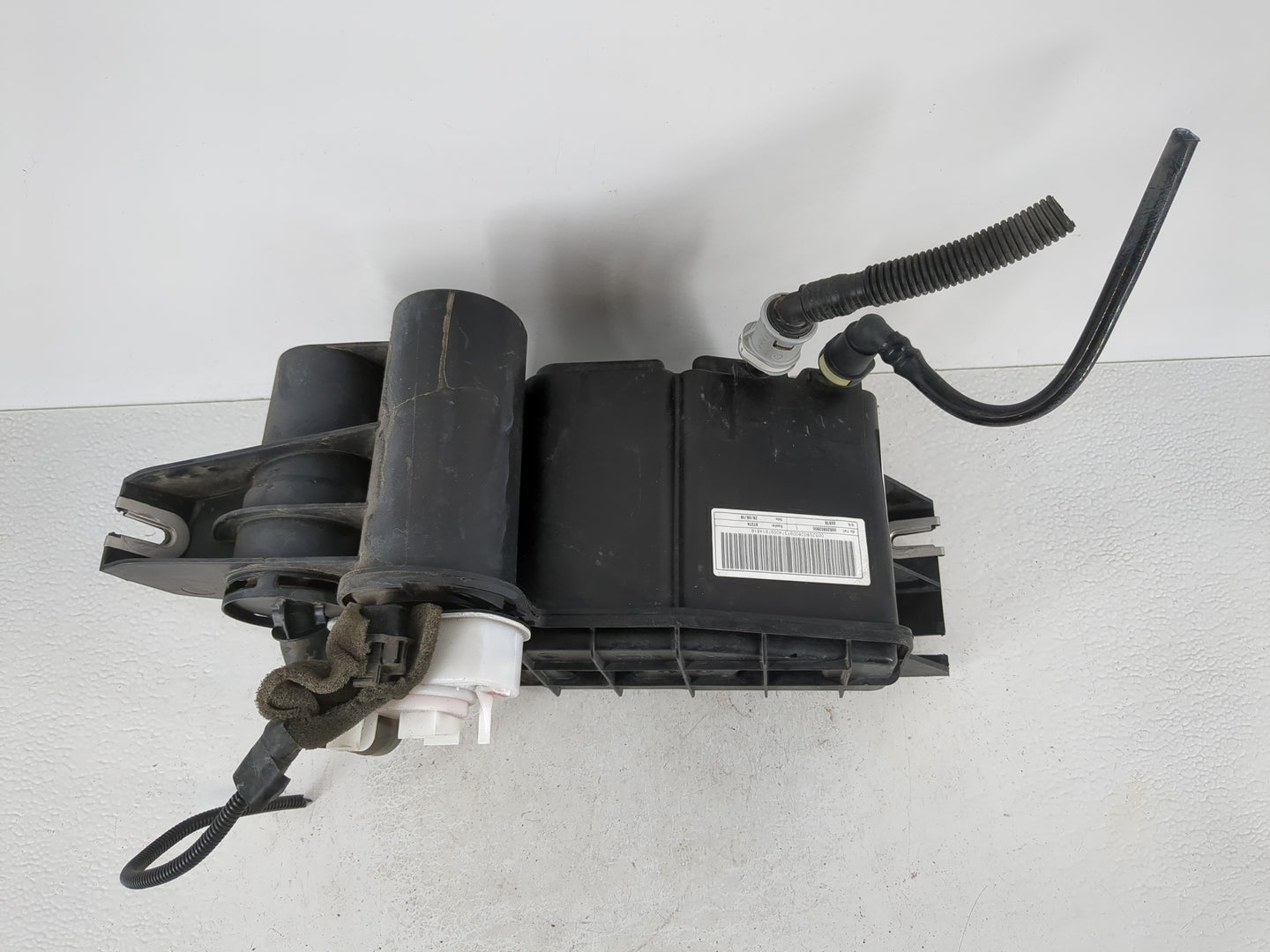 2018 Buick Rendezvous Fuel Vapor Charcoal Canister - Oemusedautoparts1.com