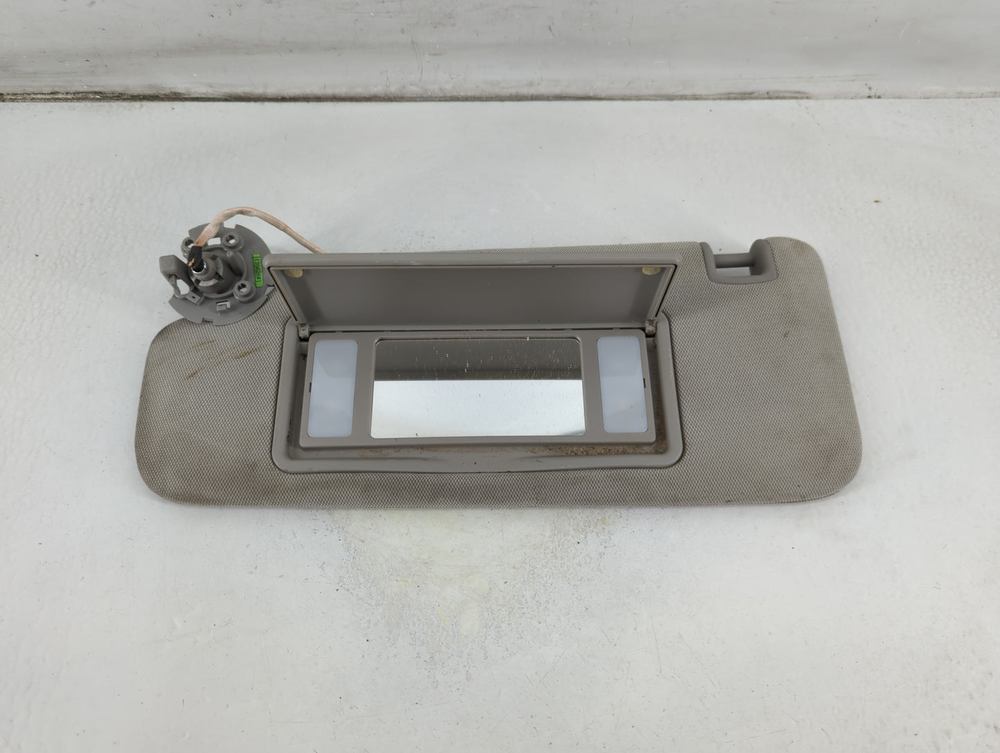 2014-2018 Cadillac Ats Sun Visor Shade Replacement Driver Left Mirror Fits Fits 2014 2015 2016 2017 2018 2019 OEM Used Auto 