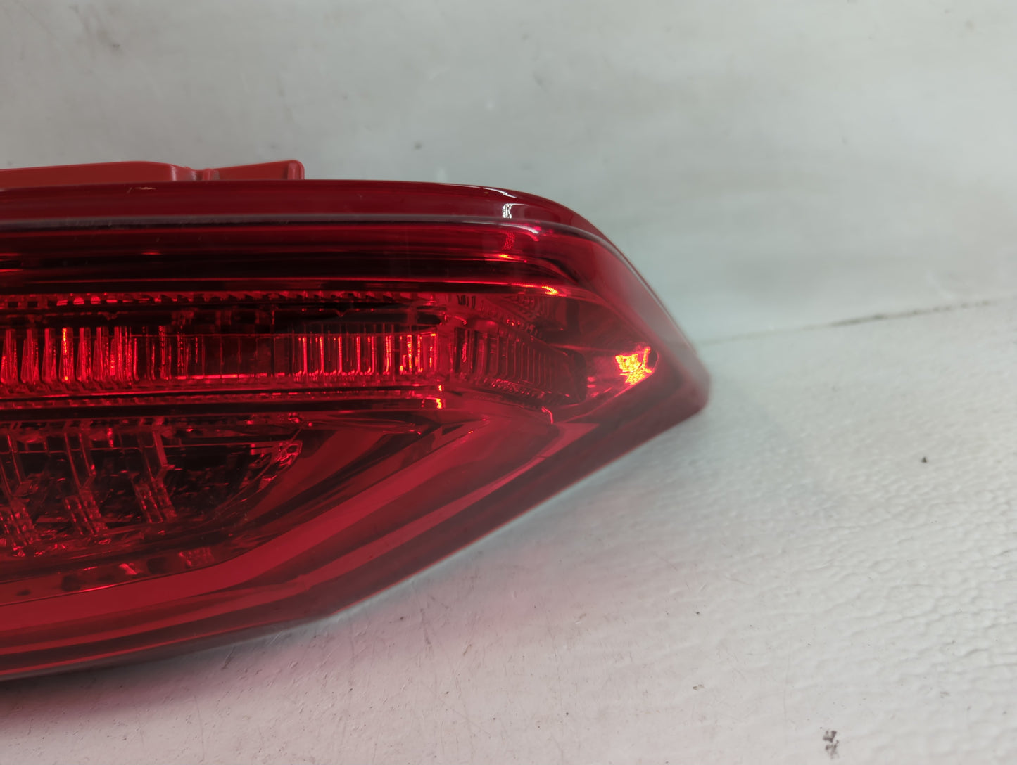 2013-2018 Cadillac Ats Tail Light Assembly Passenger Right OEM Fits Fits 2013 2014 2015 2016 2018 OEM Used Auto Parts - Oemu