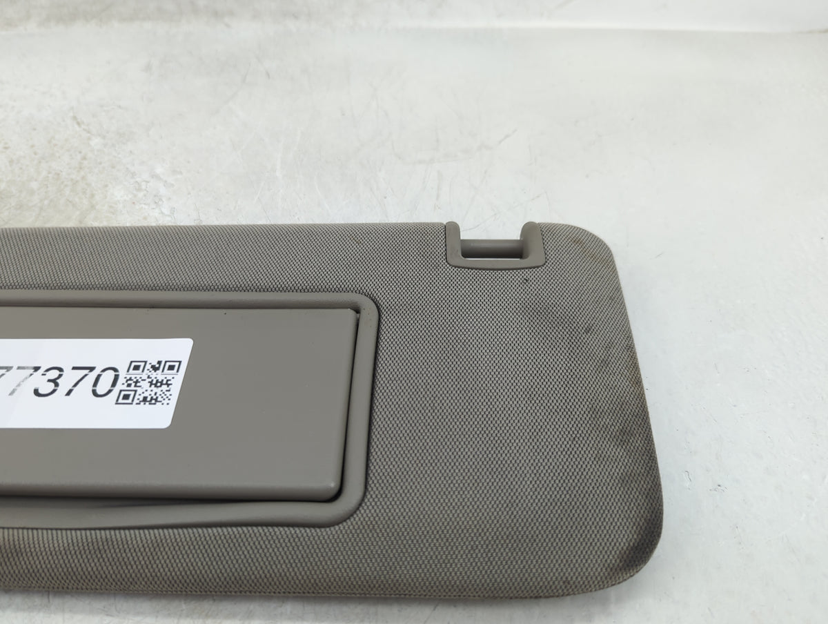2018 Cadillac Ats Sun Visor Shade Replacement Driver Left Mirror Fits OEM Used Auto Parts - Oemusedautoparts1.com