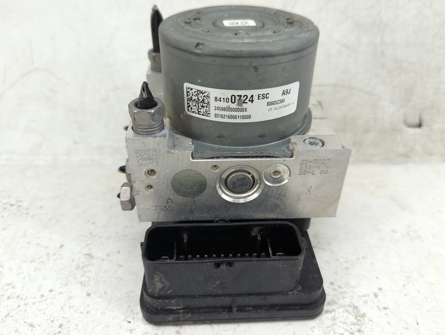 2017-2018 Cadillac Ats ABS Pump Control Module Replacement P/N:84100724 Fits Fits 2017 2018 OEM Used Auto Parts - Oemusedaut