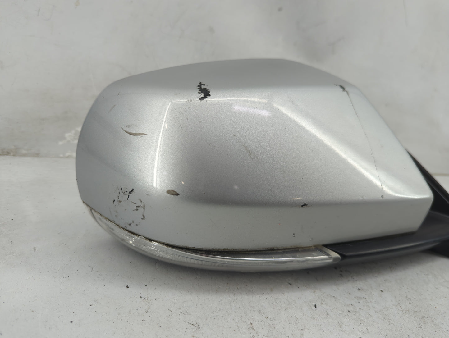 2016-2018 Cadillac Ats Passenger Side View Mirror - Right Door Mirror OEM Used - Oemusedautoparts1.com