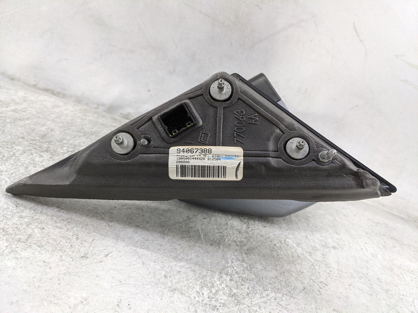 2016-2018 Cadillac Ats Driver Side View Mirror - Left Door Mirror OEM Used - Oemusedautoparts1.com