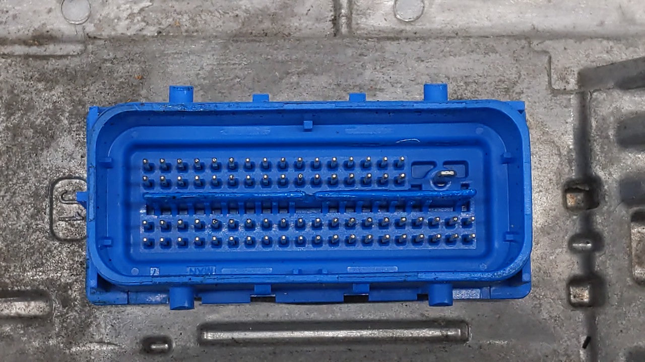 2017 Cadillac Ats PCM Engine Control Computer ECU ECM PCU OEM P/N:12687467 12696201, 12692038, 12676683 Fits Fits 2018 2019 
