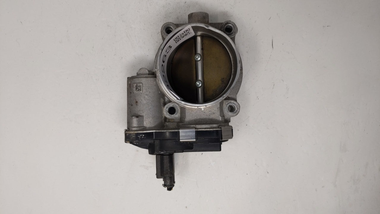 2016-2018 Cadillac Ats Throttle Body P/N:12671014 12648414, 1267 1014 Fits Fits 2016 2017 2018 2019 OEM Used Auto Parts - Oe