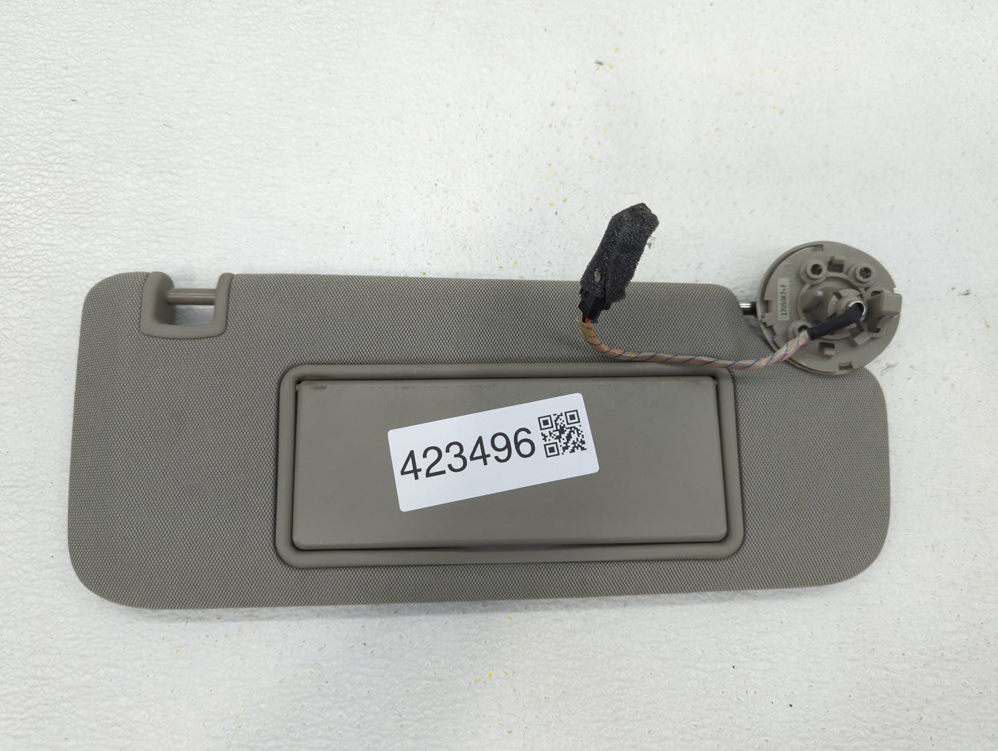 2014-2018 Cadillac Ats Sun Visor Shade Replacement Passenger Right Mirror Fits Fits 2014 2015 2016 2017 2018 2019 OEM Used A