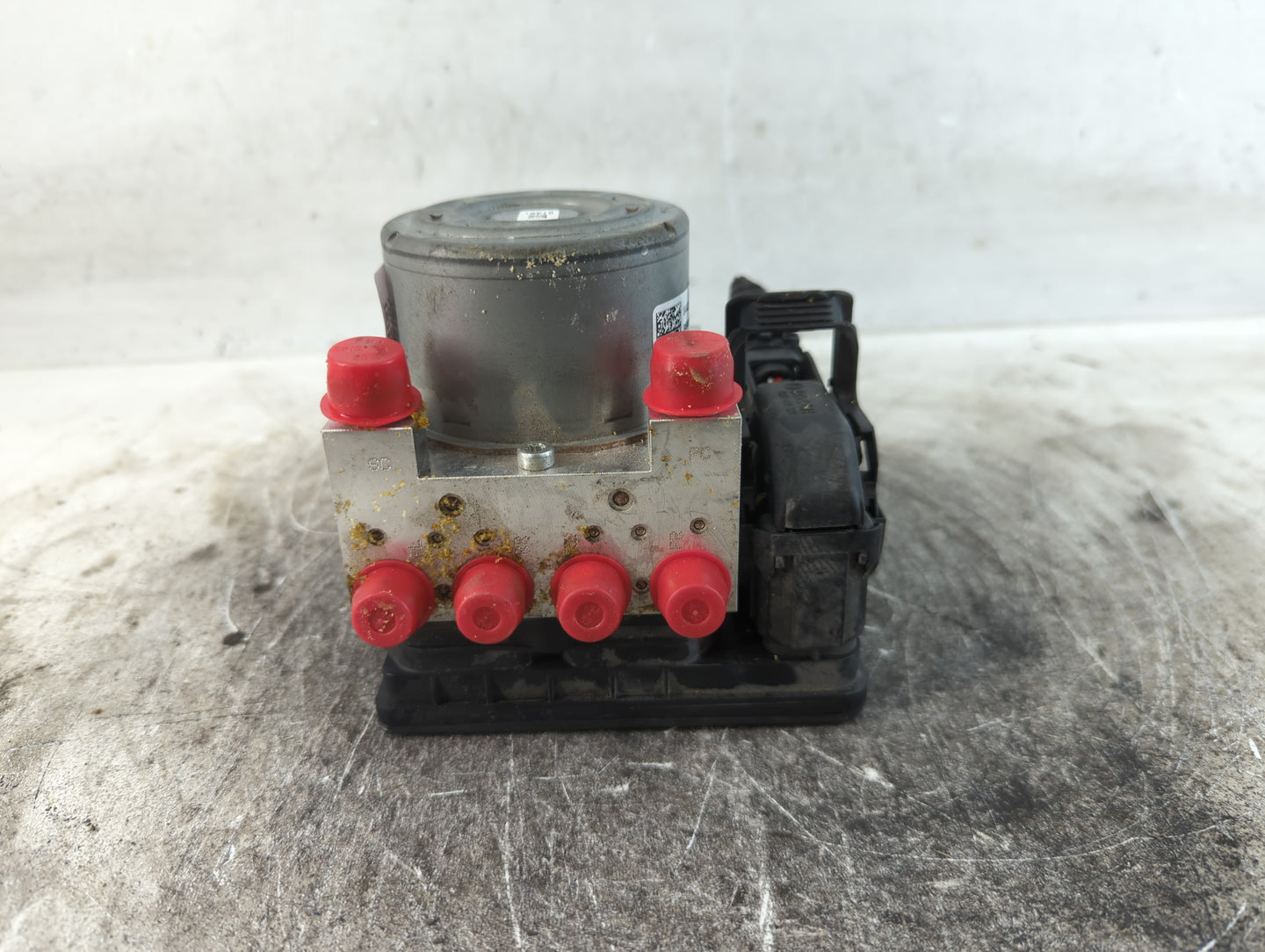 2017-2018 Cadillac Ats ABS Pump Control Module Replacement P/N:84422424 Fits Fits 2017 2018 OEM Used Auto Parts - Oemusedaut