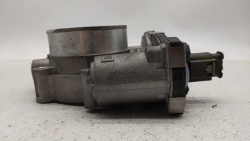 2016-2018 Cadillac Ct6 Throttle Body P/N:12648414 12671014 Fits Fits 2016 2017 2018 2019 OEM Used Auto Parts
