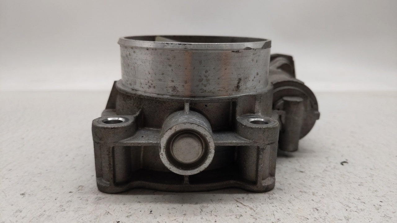 2016-2018 Cadillac Ct6 Throttle Body P/N:12648414 12671014 Fits Fits 2016 2017 2018 2019 OEM Used Auto Parts - Oemusedautopa
