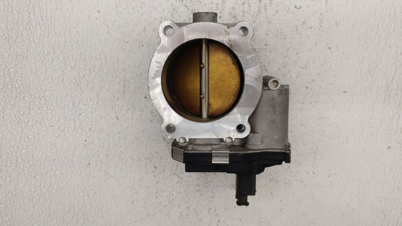 2016-2018 Cadillac Ct6 Throttle Body P/N:12648414 12671014 Fits Fits 2016 2017 2018 2019 OEM Used Auto Parts - Oemusedautopa