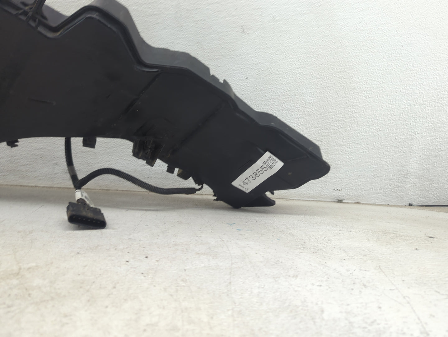 2016-2019 Cadillac Cts Windshield Washer Fluid Reservoir Bottle Oem - Oemusedautoparts1.com