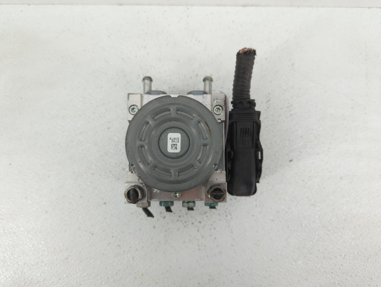 2017-2018 Cadillac Cts ABS Pump Control Module Replacement P/N:84334592 Fits Fits 2017 2018 OEM Used Auto Parts - Oemusedaut