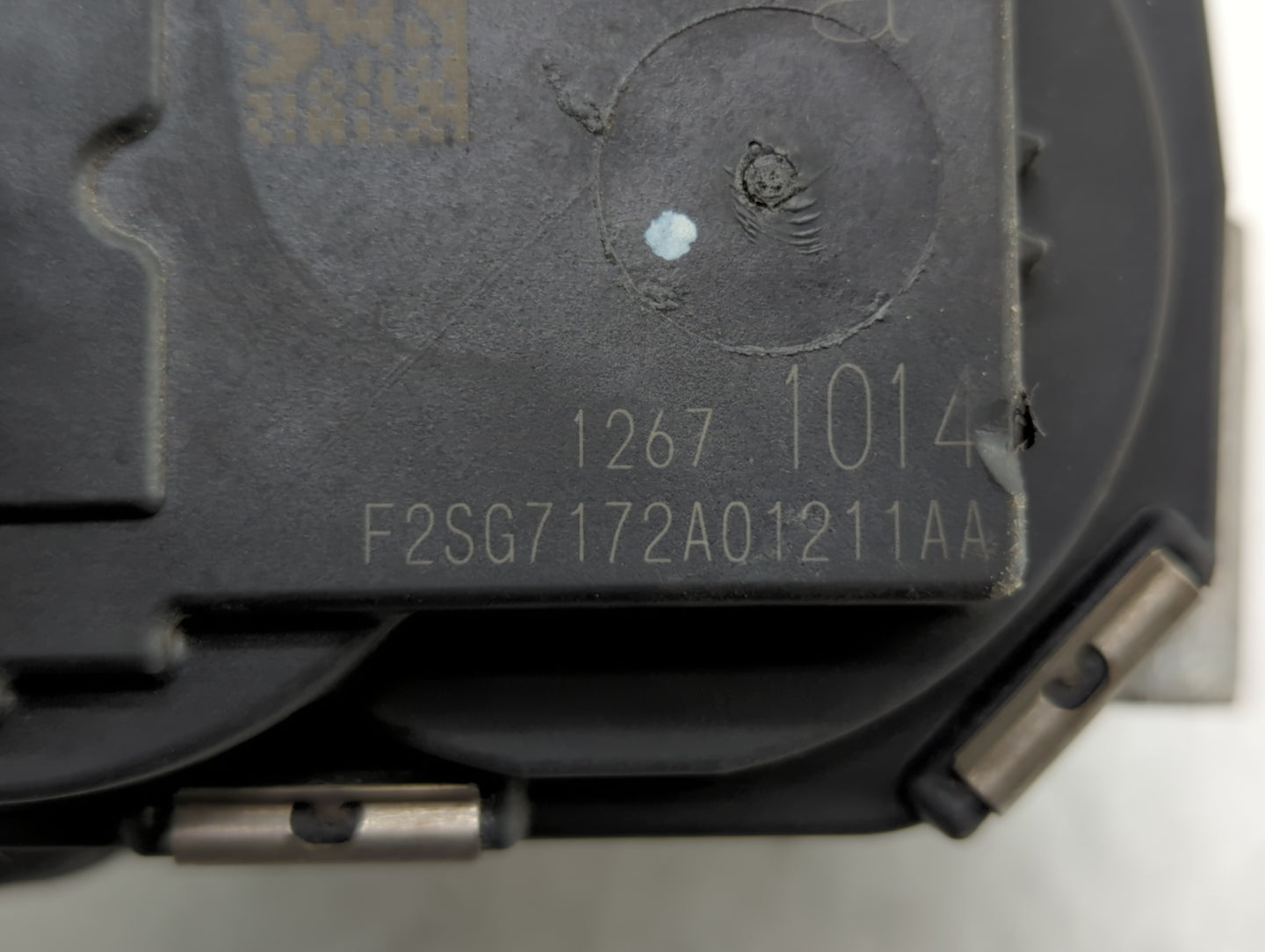 2016-2018 Cadillac Cts Throttle Body P/N:12671014 12648414, 1267 1014 Fits Fits 2016 2017 2018 2019 OEM Used Auto Parts - Oe