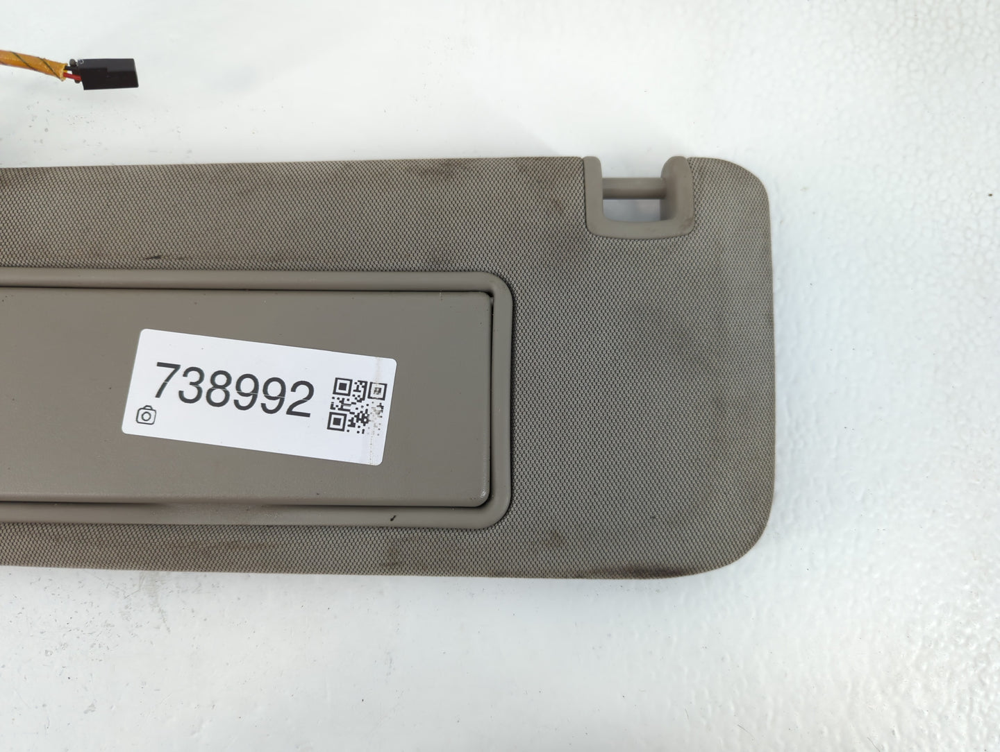 2014-2019 Cadillac Cts Sun Visor Shade Replacement Driver Left Mirror Fits Fits 2014 2015 2016 2017 2018 2019 OEM Used Auto 