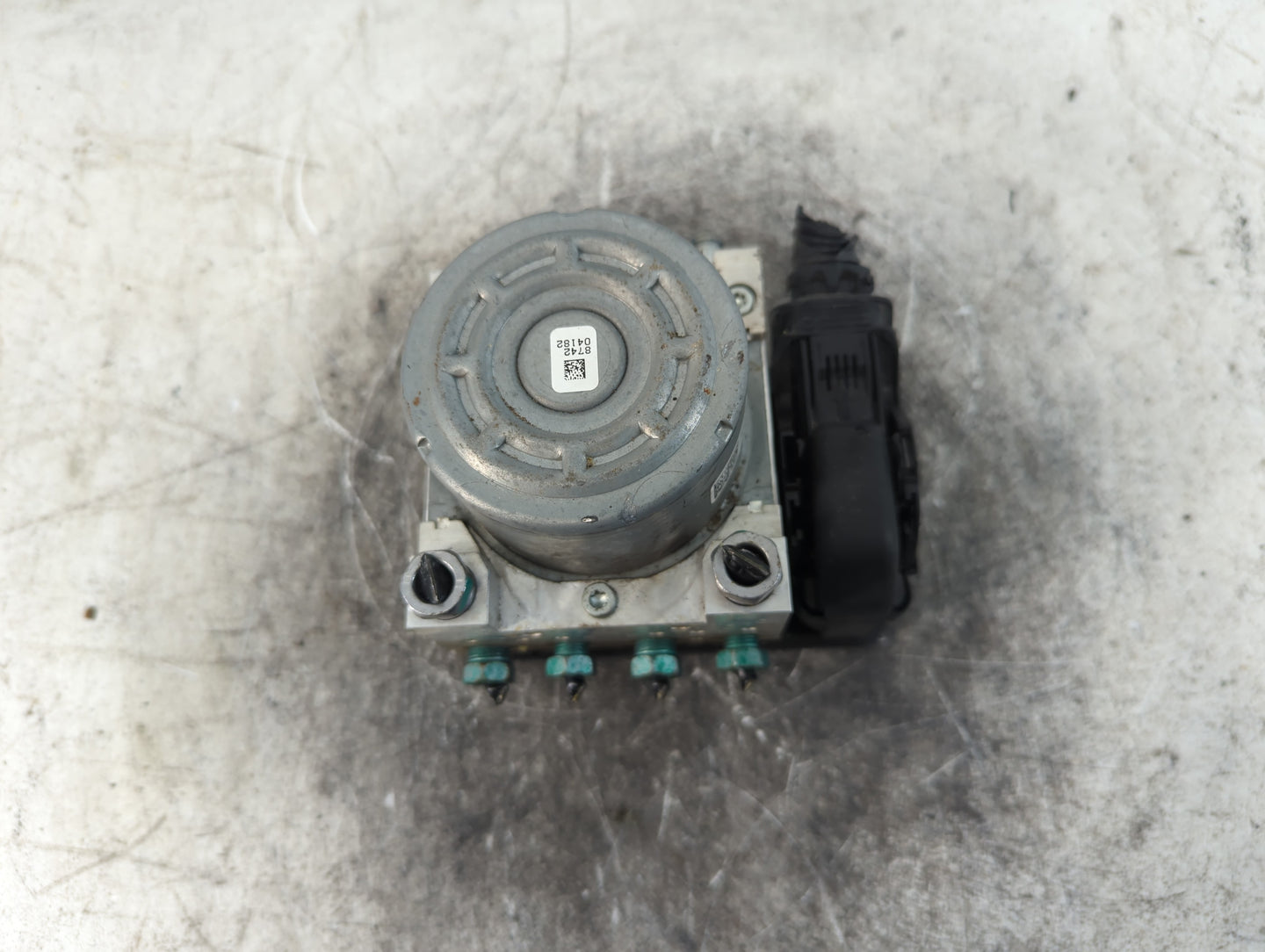 2017-2019 Cadillac Cts ABS Pump Control Module Replacement P/N:84422424 Fits Fits 2017 2018 2019 OEM Used Auto Parts - Oemus