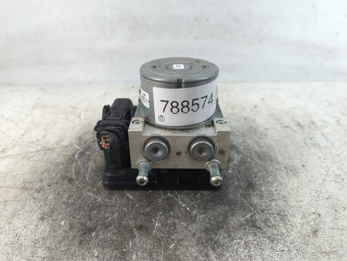 2017-2019 Cadillac Cts ABS Pump Control Module Replacement P/N:84422424 Fits Fits 2017 2018 2019 OEM Used Auto Parts - Oemus