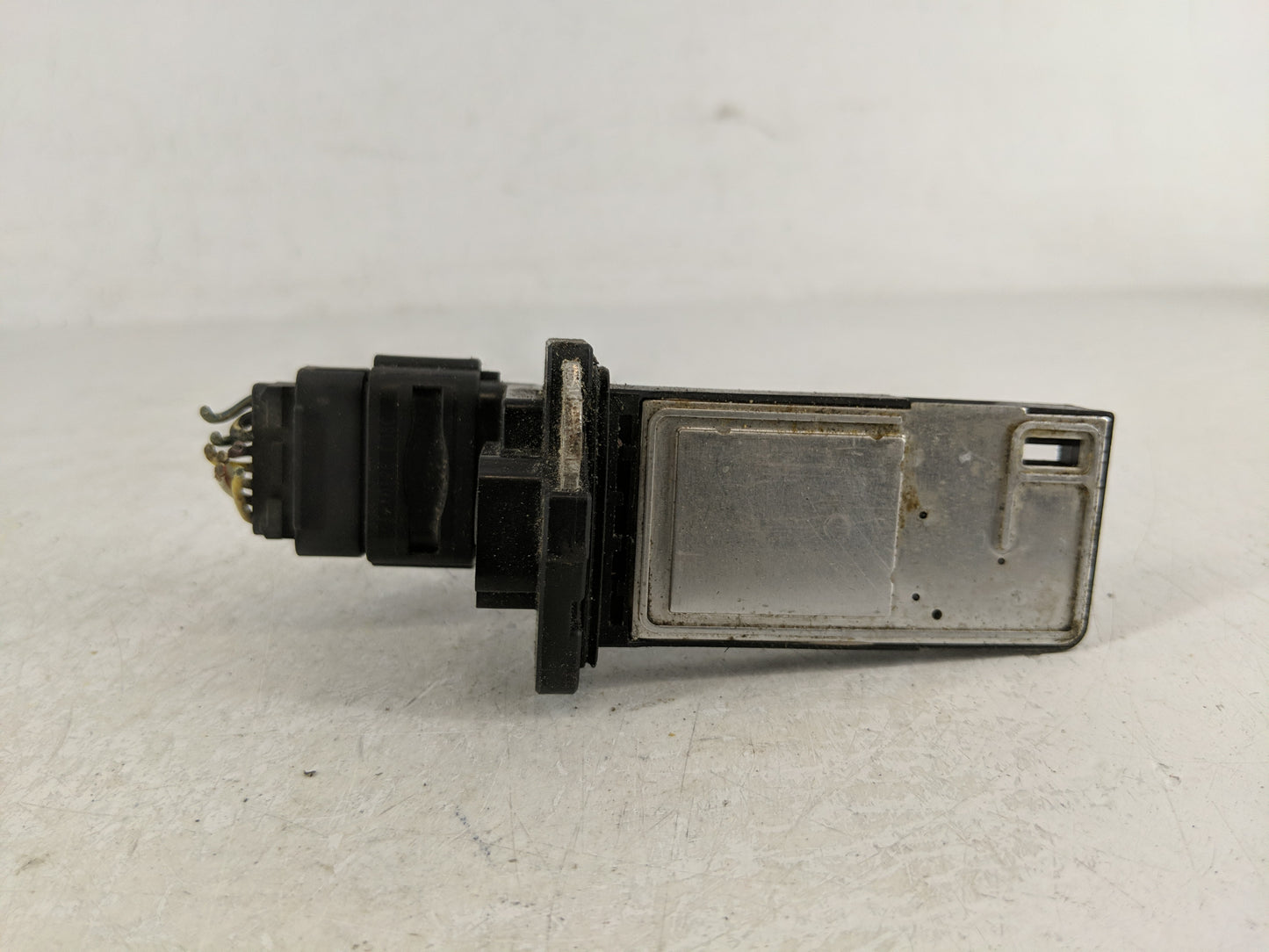 2015-2020 Cadillac Escalade Mass Air Flow Meter Maf - Oemusedautoparts1.com
