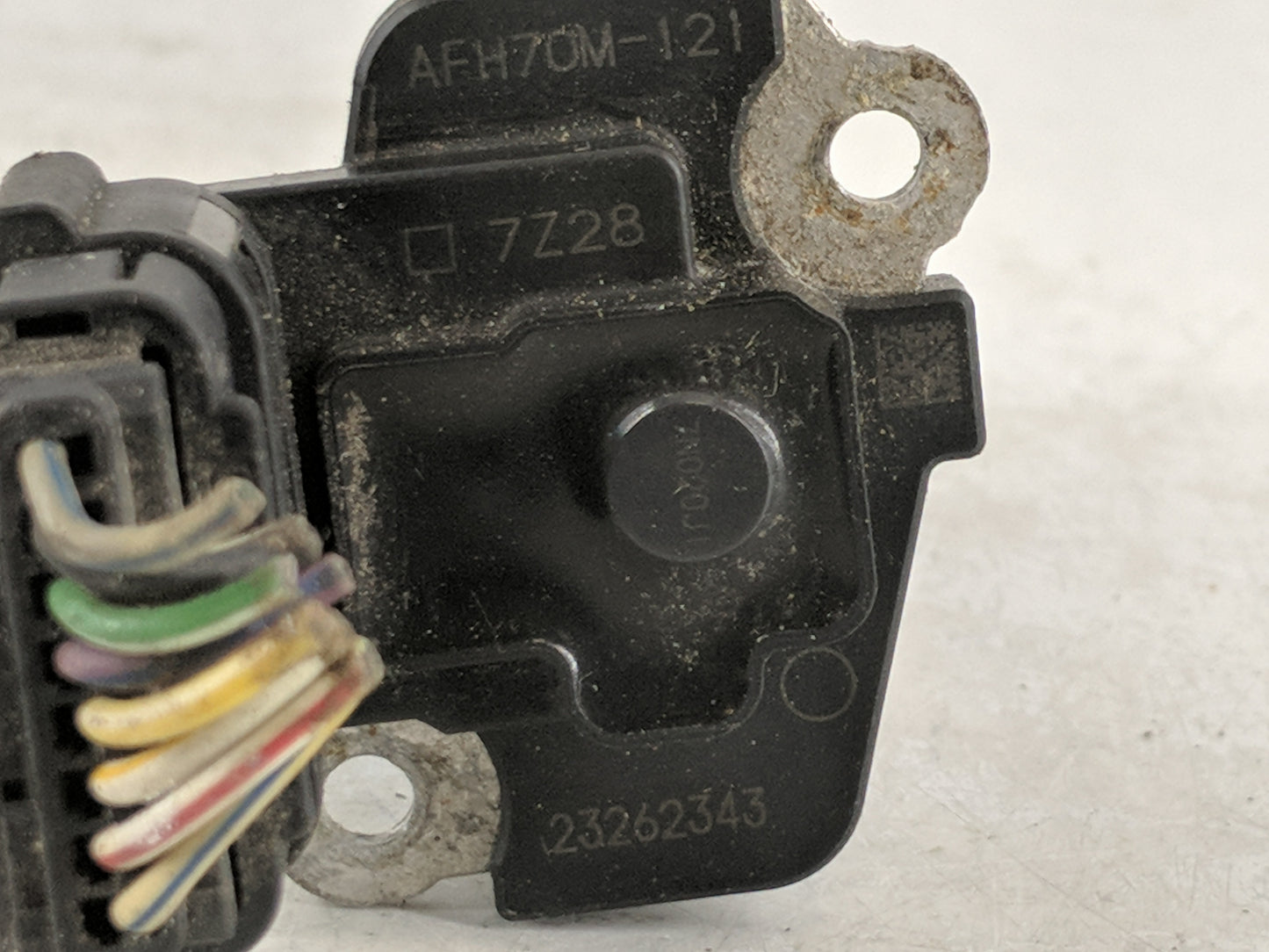 2015-2020 Cadillac Escalade Mass Air Flow Meter Maf - Oemusedautoparts1.com