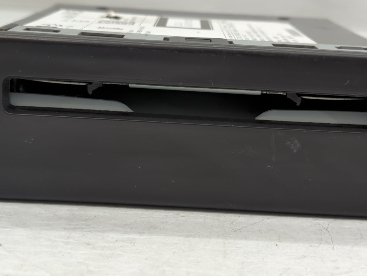 2017-2018 Cadillac Escalade Am Fm Cd Player Radio Receiver - Oemusedautoparts1.com