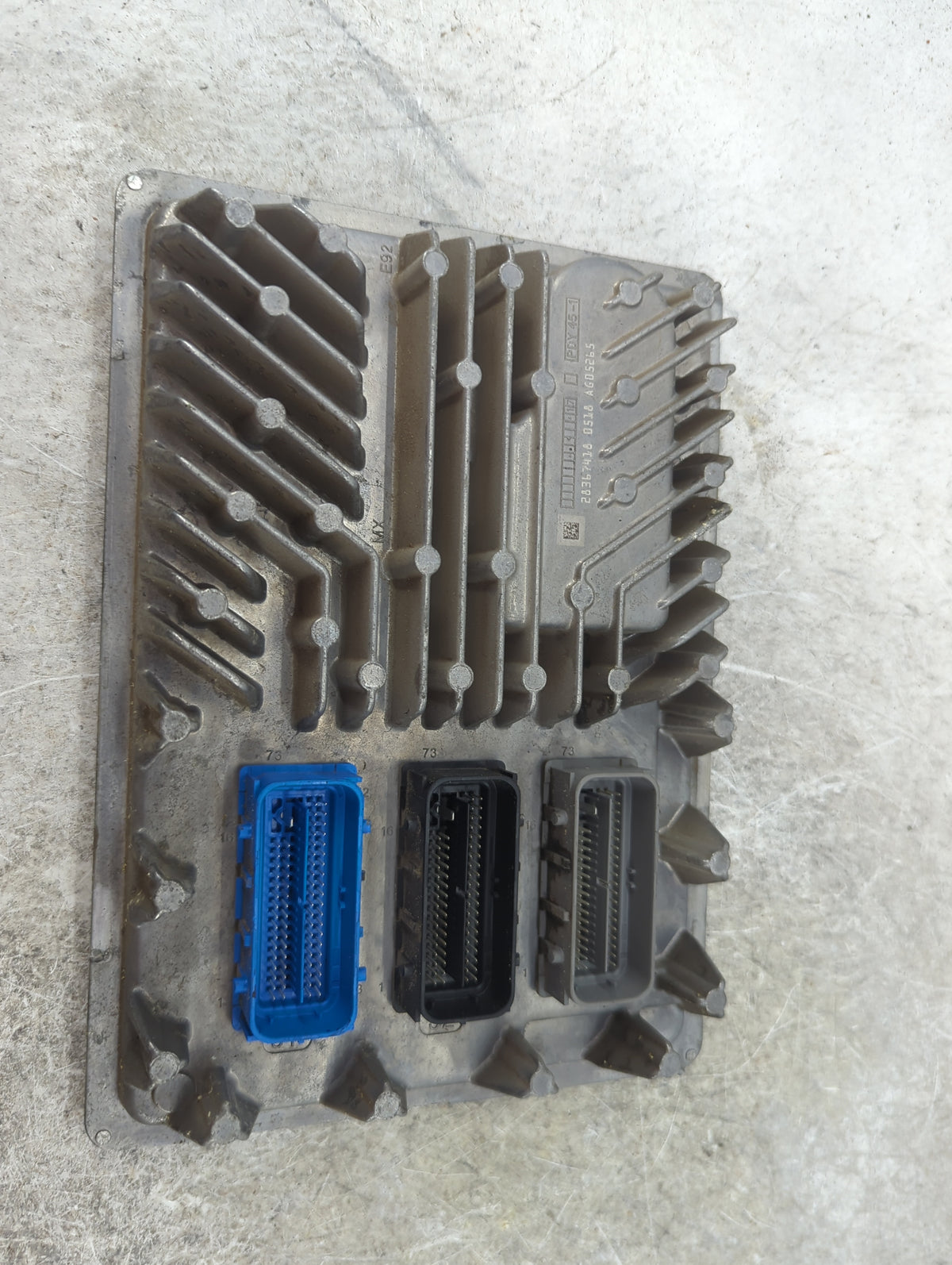 2018 Cadillac Escalade Esv PCM Engine Control Computer ECU ECM PCU OEM P/N:12688828 12688383 Fits 2019 OEM Used Auto Parts -