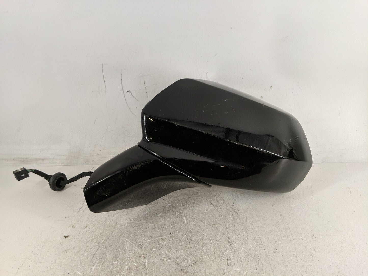 2017-2019 Cadillac Xt5 Driver Side View Mirror - Left Door Mirror OEM Used - Oemusedautoparts1.com
