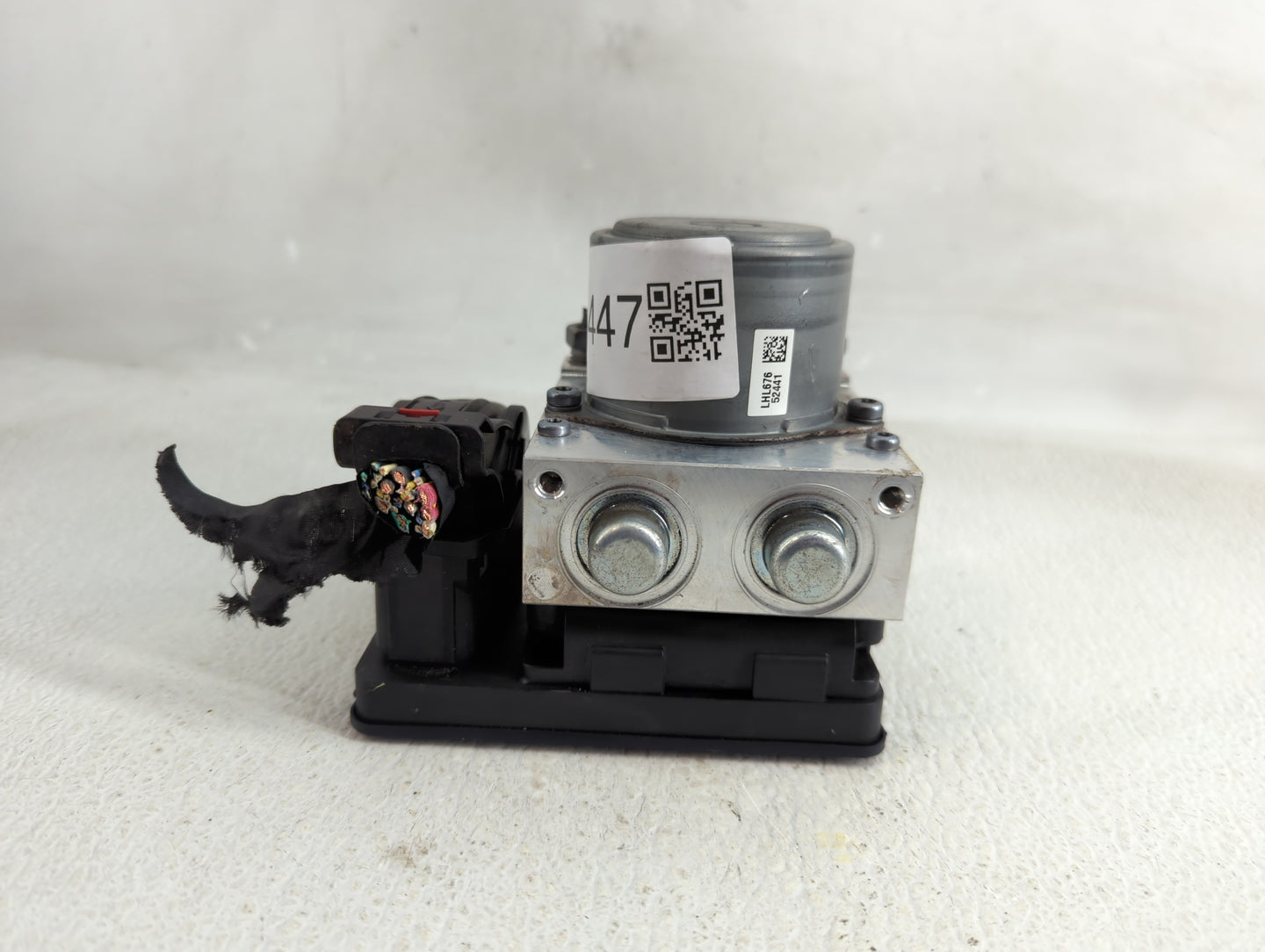 2018-2020 Cadillac Xt5 ABS Pump Control Module Replacement P/N:84343135 Fits Fits 2018 2019 2020 OEM Used Auto Parts - Oemus