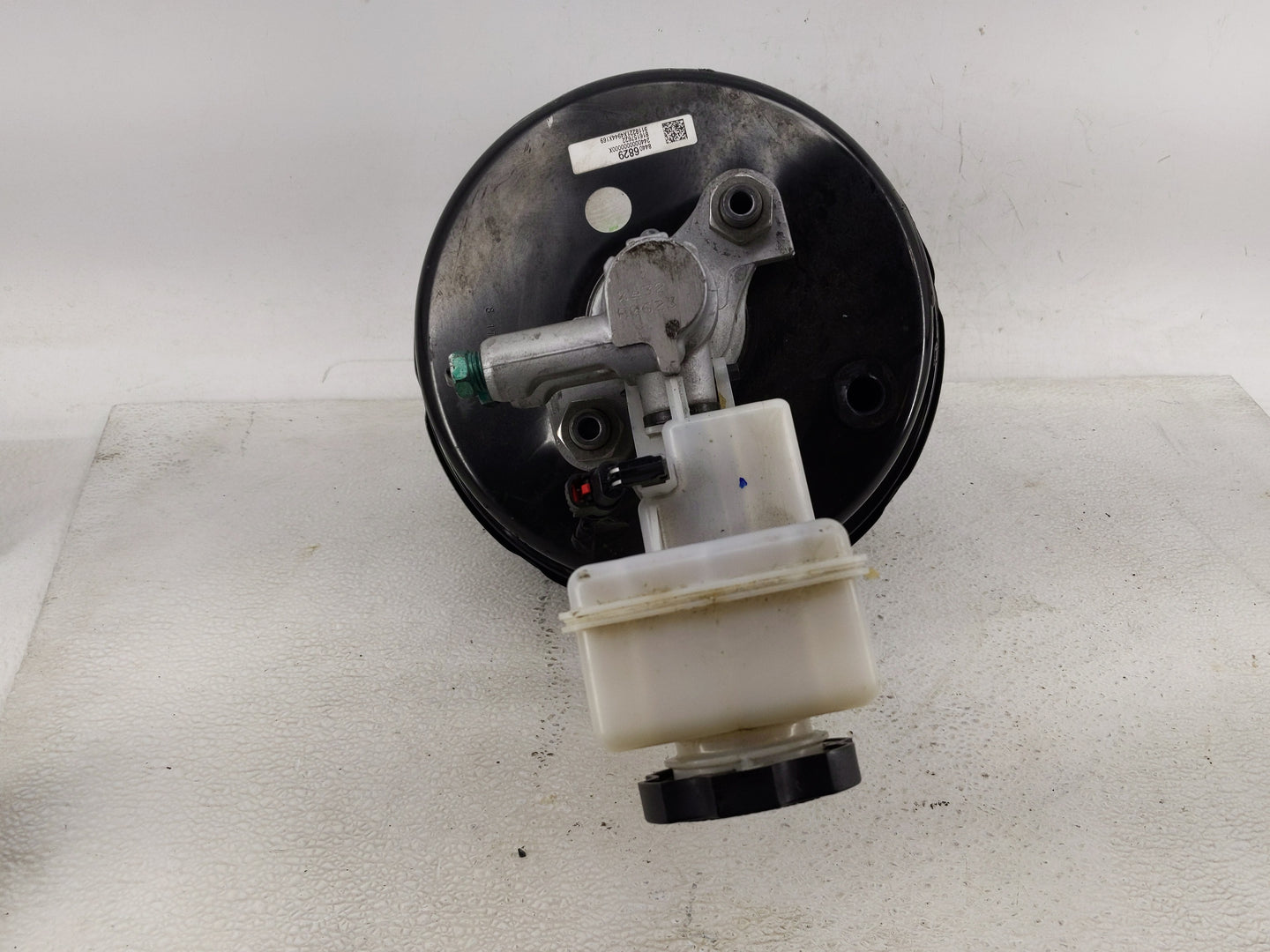 Cadillac Xt5 Power Brake Booster Oem - Oemusedautoparts1.com