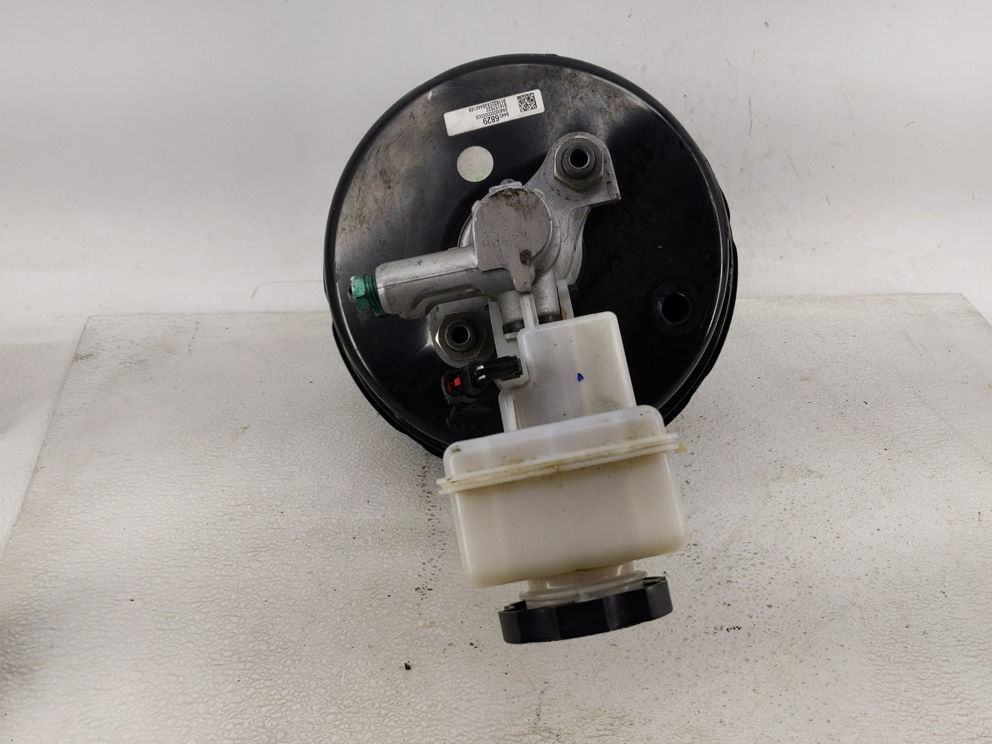 Cadillac Xt5 Power Brake Booster Oem - Oemusedautoparts1.com