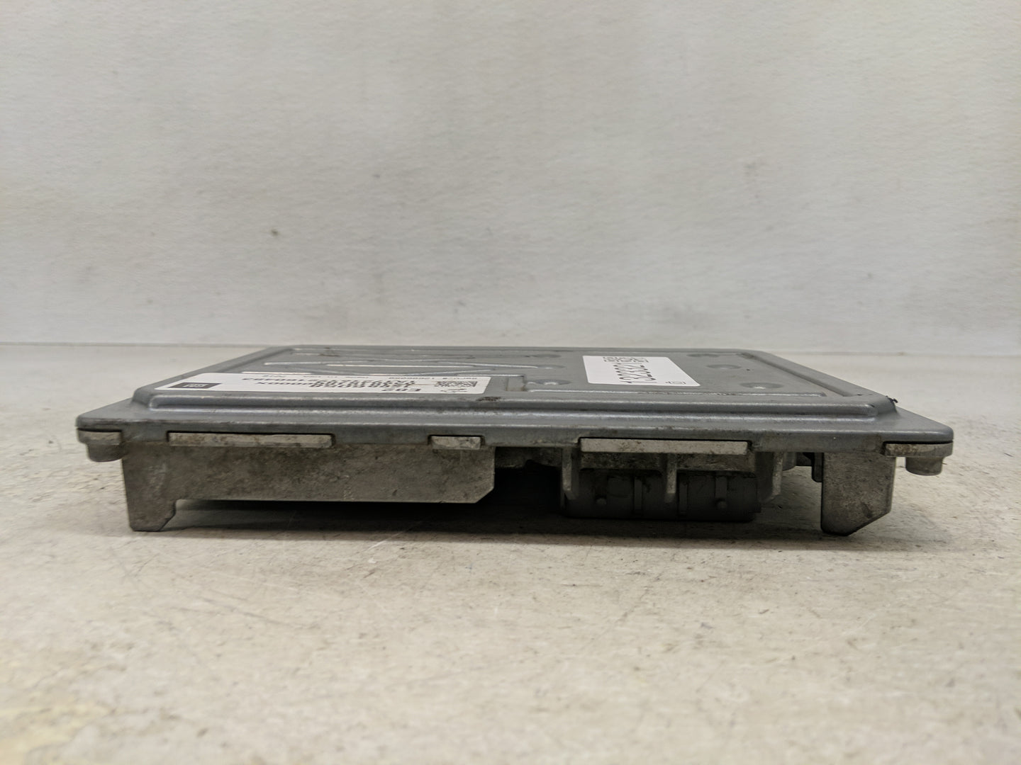 2017-2020 Cadillac Xt5 PCM Engine Control Computer ECU ECM PCU OEM P/N:039045703 12686058 Fits OEM Used Auto Parts - Oemused